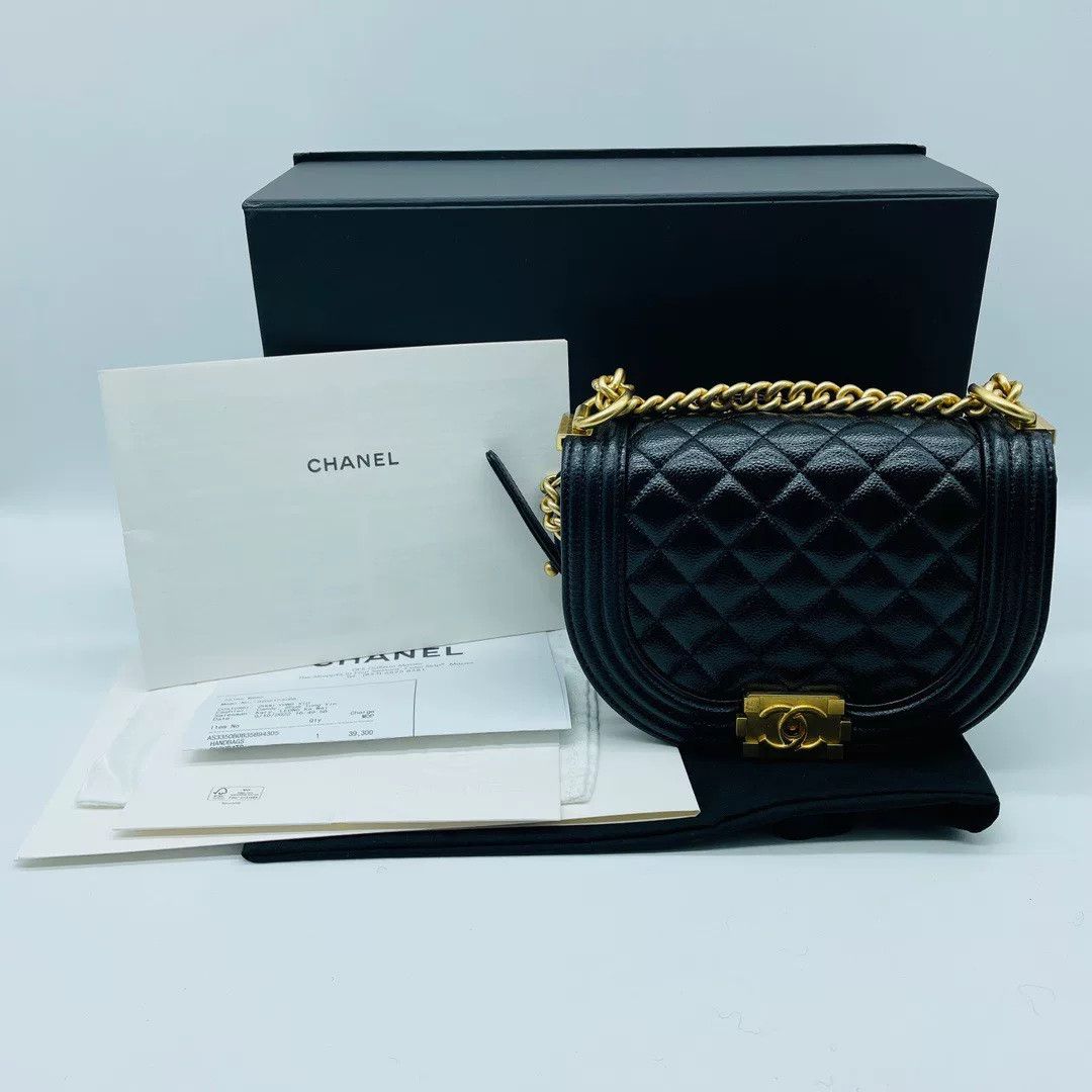 Chanel Pre-loved Bag Very good condition Size ONE SIZE - 1 Thumbnail
