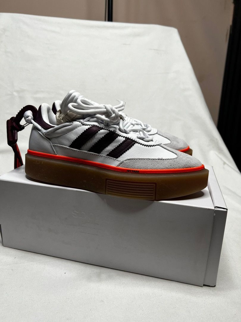 Adidas × Beyonce adidas Sleek Super 72 Beyonce Ivy Park Size US 6 / IT 36 - 2 Thumbnail