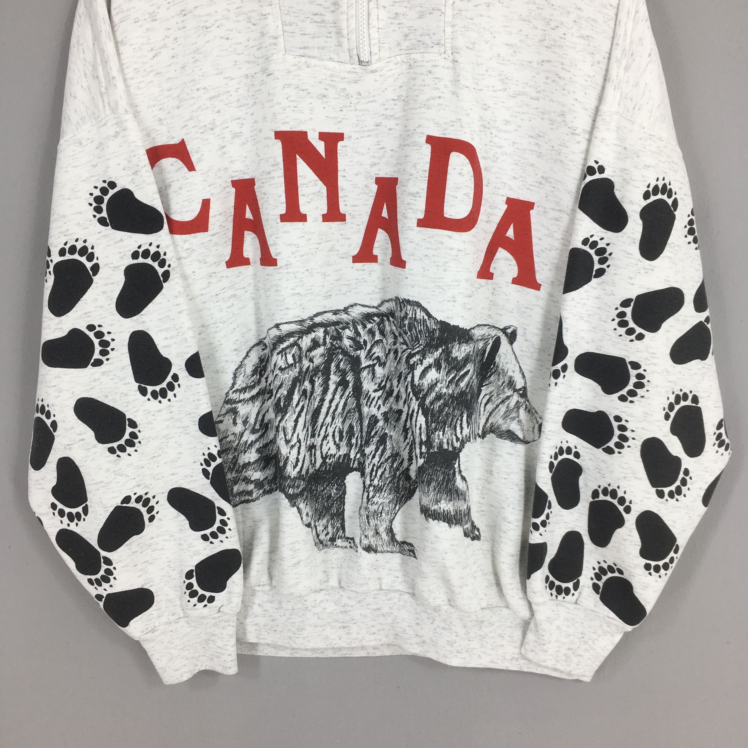 Habitat Vintage Canada Grizzly Bear Half Zipper Sweatshirt 3XLarge Size US XXL / EU 58 / 5 - 2 Thumbnail
