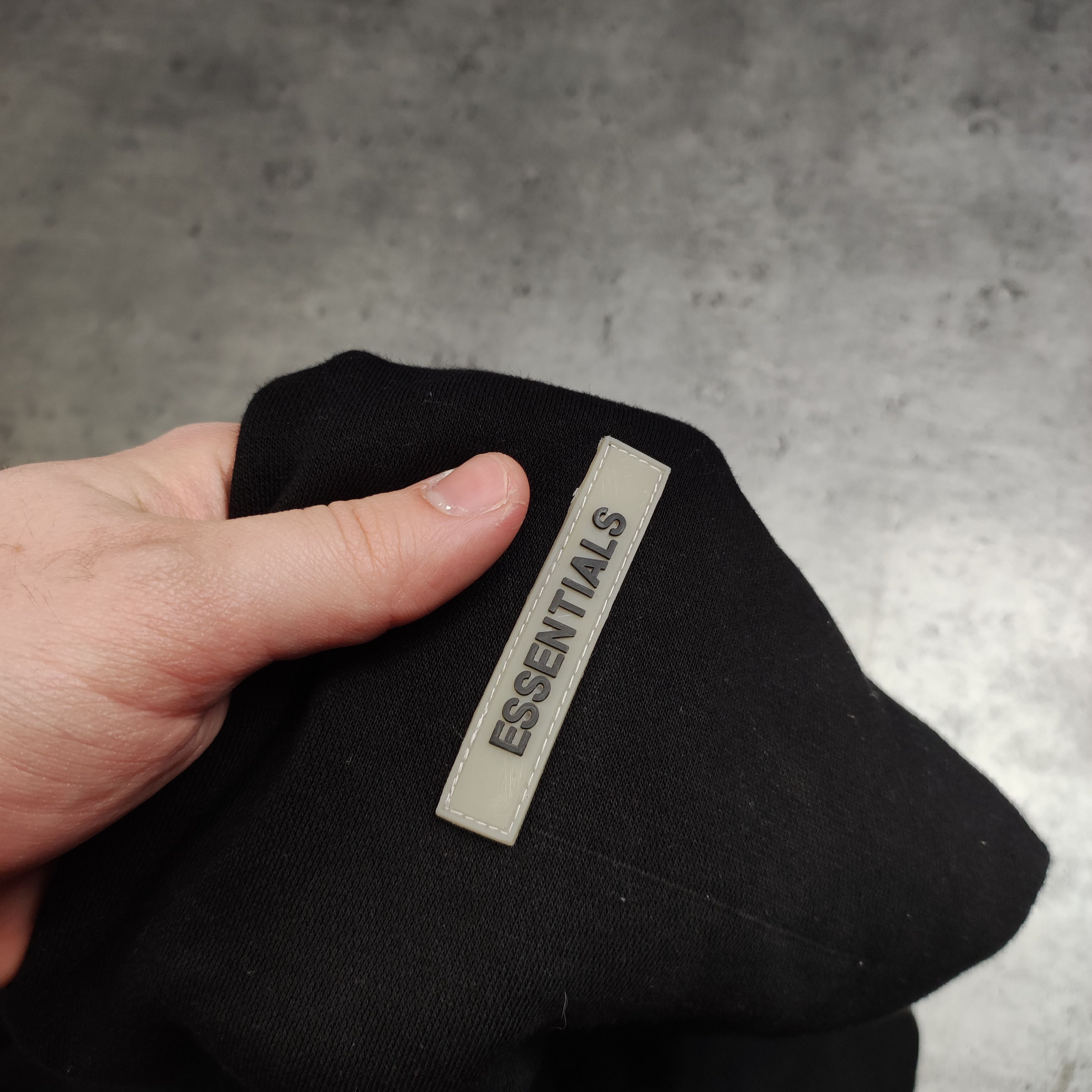 Essentials × Fear of God FOG Fear Of God Essentials Classic Sleeve Logo Black Hoodie Size US L / EU 52-54 / 3 - 6 Thumbnail