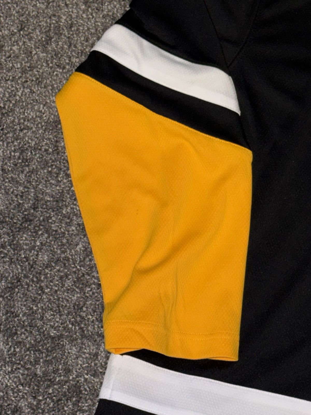 NHL Fanatics Breakaway NHL Hockey Pittsburgh Penguins Jersey LG Size US L / EU 52-54 / 3 - 14 Thumbnail