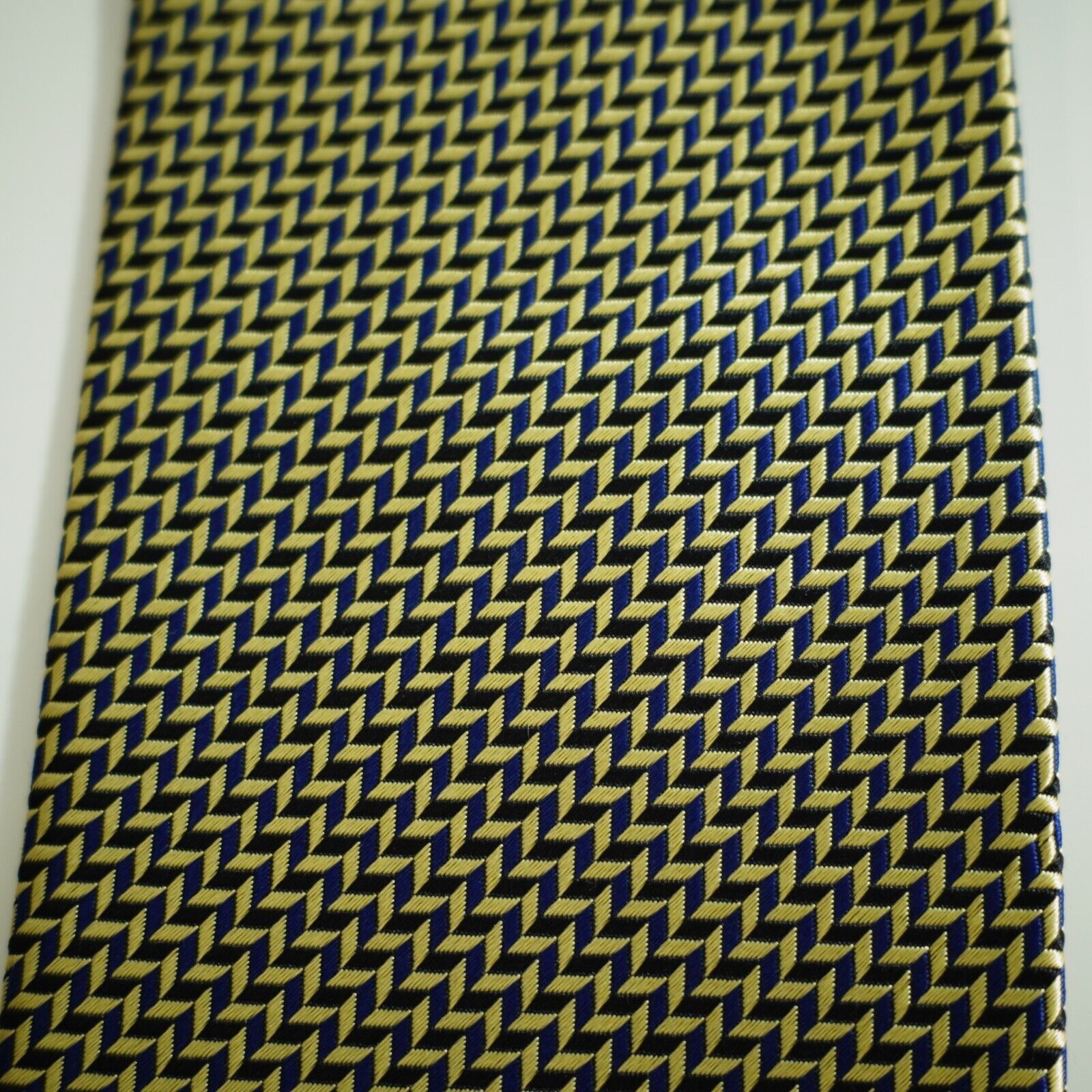 Alexander Julian Alexander Julian Colours Gold Black Blue Geometric Woven Wid Size ONE SIZE - 2 Thumbnail