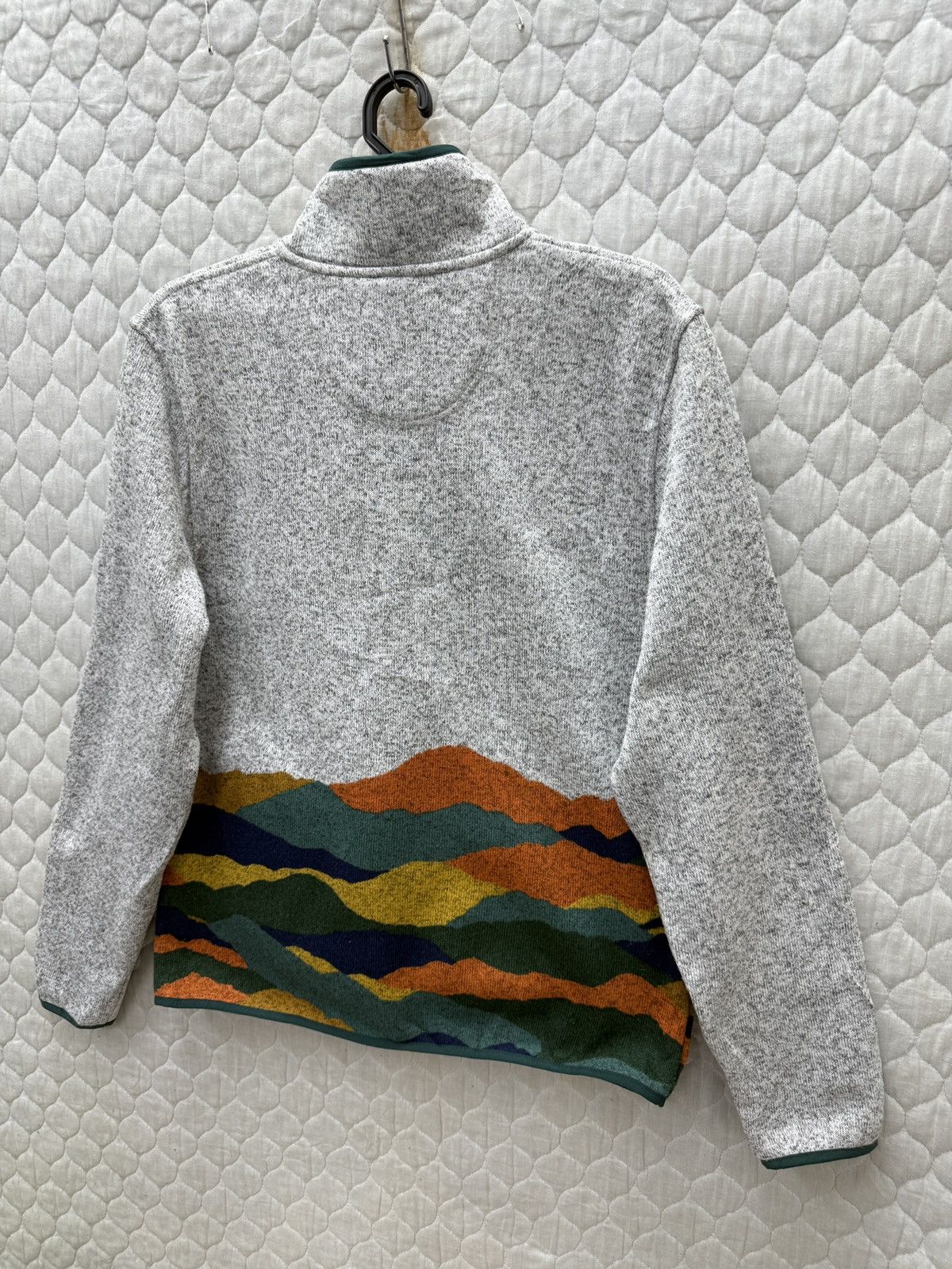 L.L. Bean 🔥🔥🔥STEALS LL BEAN MULTICOLOR PULLOVER Size US M / EU 48-50 / 2 - 6 Thumbnail