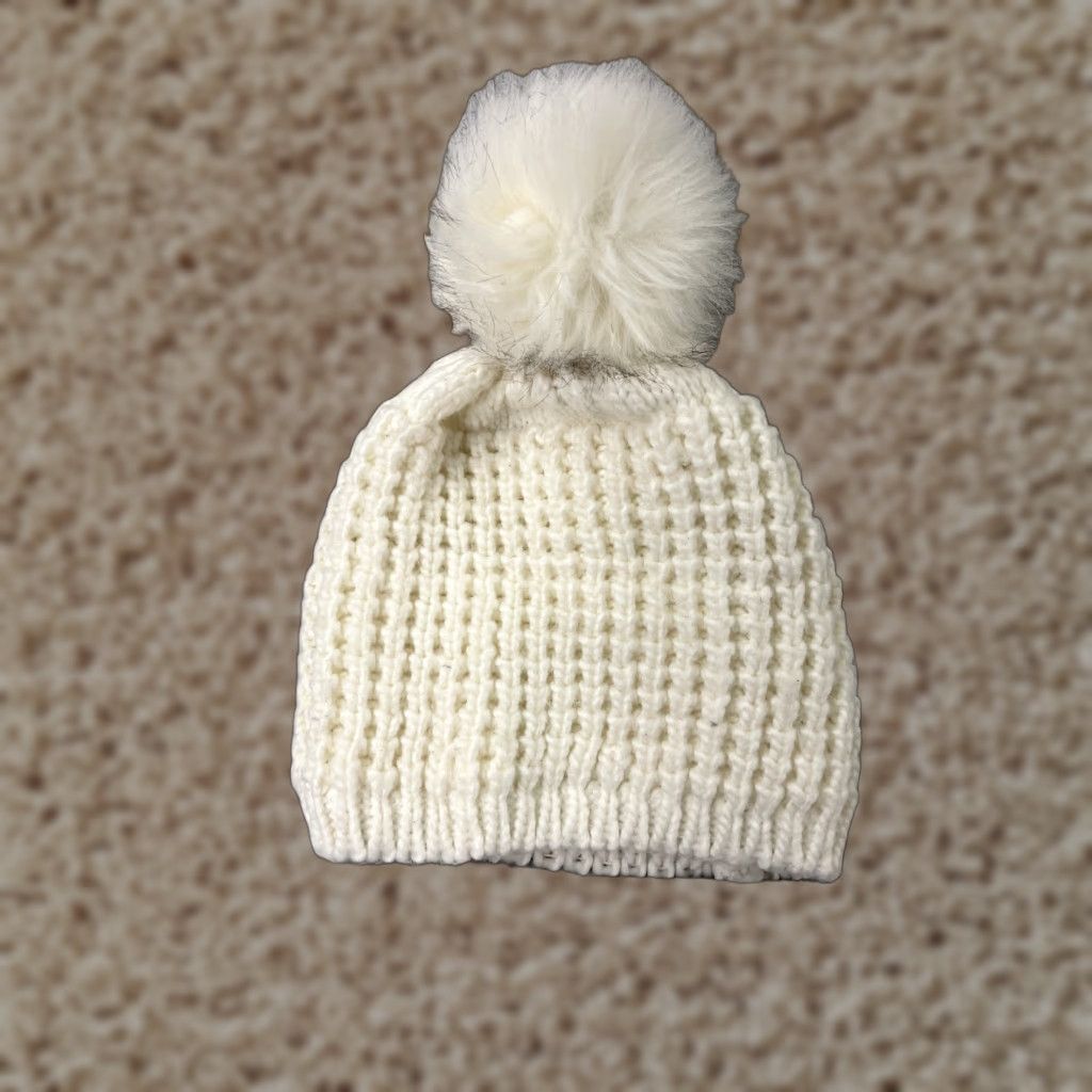 Vintage Mommy & Me Beanie One Size Womens White Knit Acrylic Poly Lined Faux Fur Ski Pom Size ONE SIZE - 1 Thumbnail