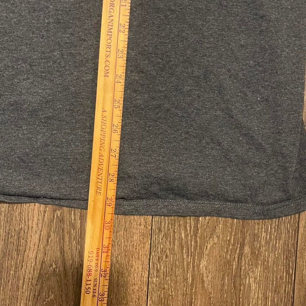 WWE The Rock Lay the Smackdown grey tee size XL Size US XL / EU 56 / 4 - 5 Thumbnail