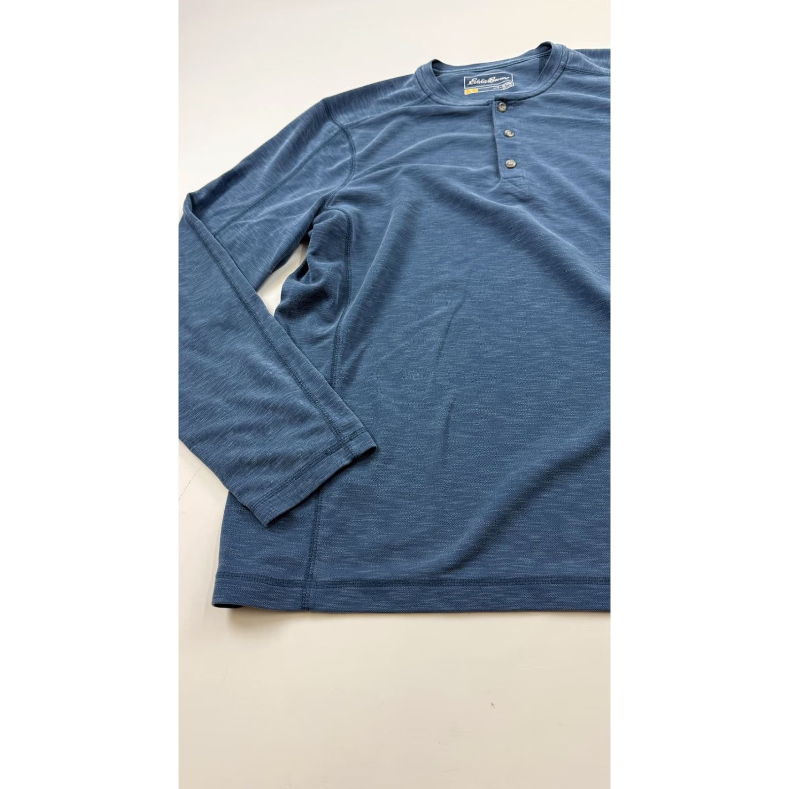 Eddie Bauer Eddie Bauer Shirt Mens L Blue Active Performance Long Sleeve Henley Tencel Lyocell Polyester Travex Size US L / EU 52-54 / 3 - 3 Thumbnail