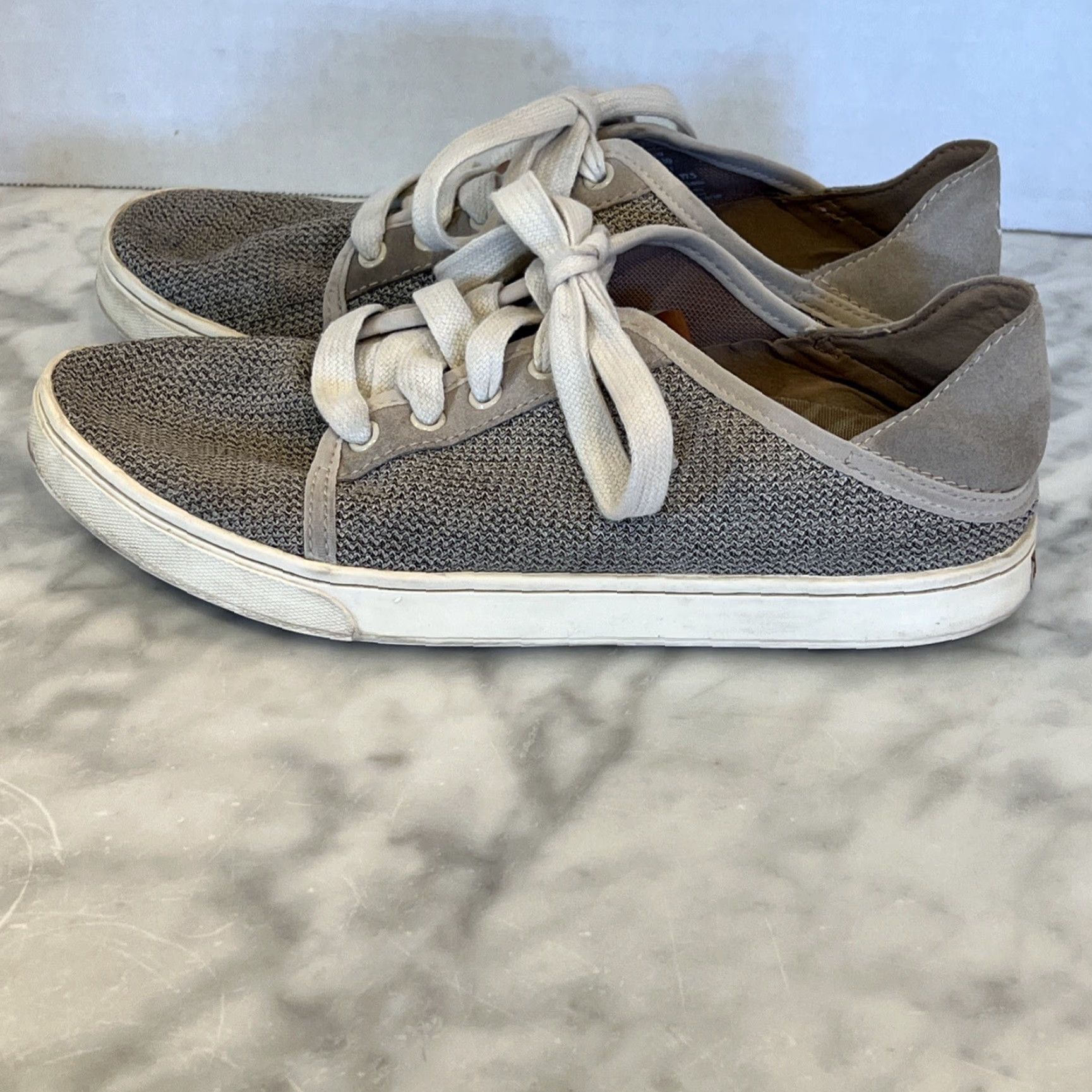 Olukai OluKai Pehuea Li Sneaker Women’s 7.5 Grey Knit Lightweight Casual Nonmarking Footwear Size US 7.5 / IT 37.5 - 4 Thumbnail