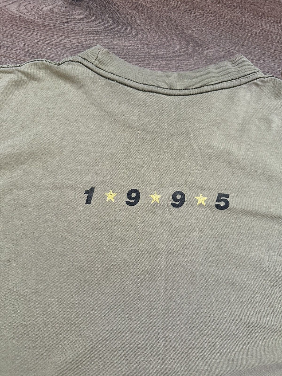 Band Tees 🔥VINTAGE R.E.M 1995 MONSTER TOUR DISTRESSED T-SHIRT🔥 Size US XL / EU 56 / 4 - 11 Thumbnail
