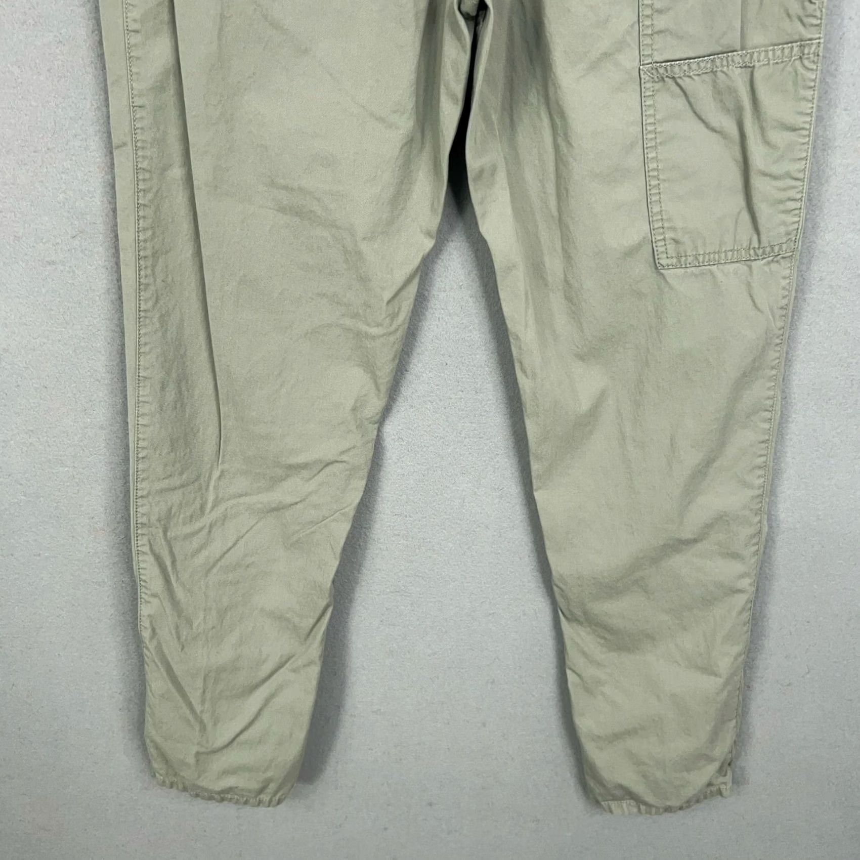 Abercrombie & Fitch Abercrombie & Fitch Pants Womens Small Sage Green Paperbag Utility Joggers Size 28" / US 6 / IT 42 - 7 Thumbnail