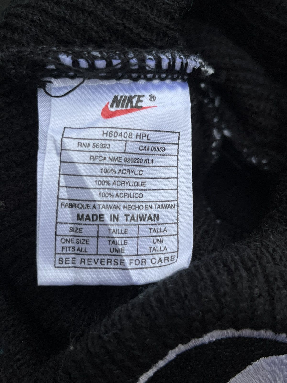 Nike Vintage Nike Logo Beanie / Snowcap Size ONE SIZE - 4 Thumbnail