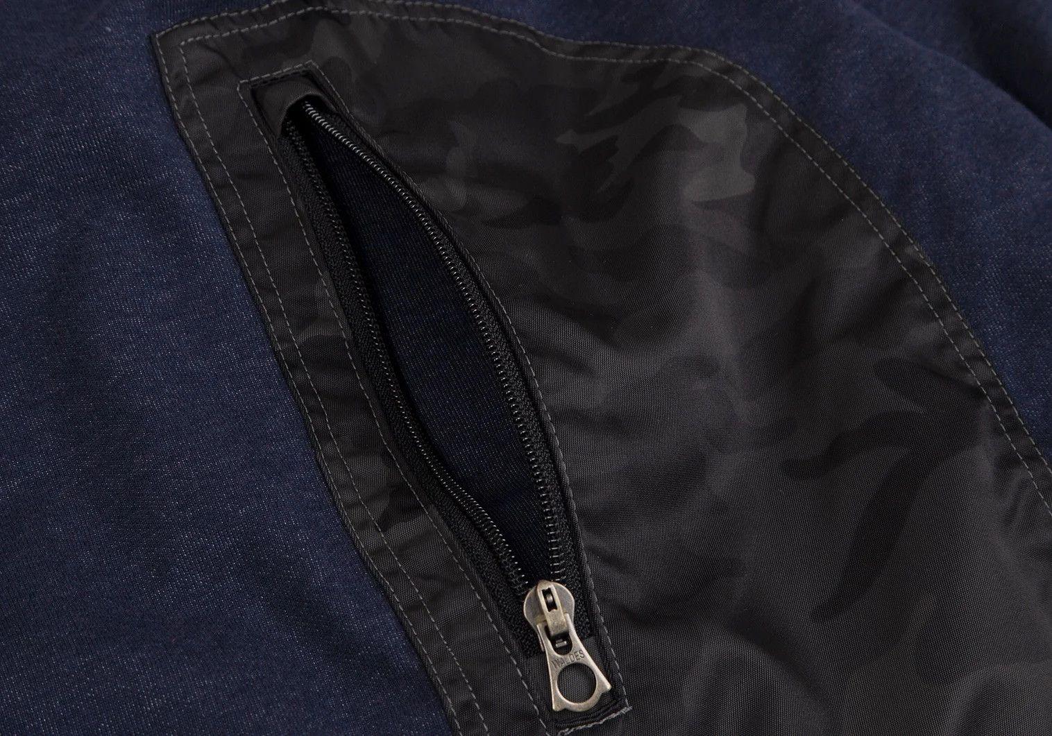 Junya Watanabe Camo Pocket Cut & Sewn Top in Navy and Burdy, Size M Size US M / EU 48-50 / 2 - 5 Thumbnail