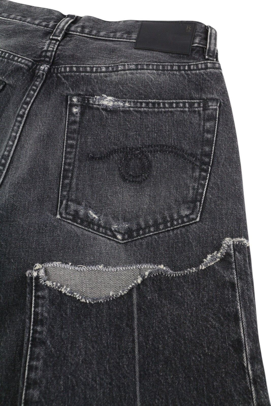 R13 BOYFRIEND 27 Distress Washed Ankle Cropped Eberit 84457 Size 27" / US 4 / IT 40 - 6 Thumbnail