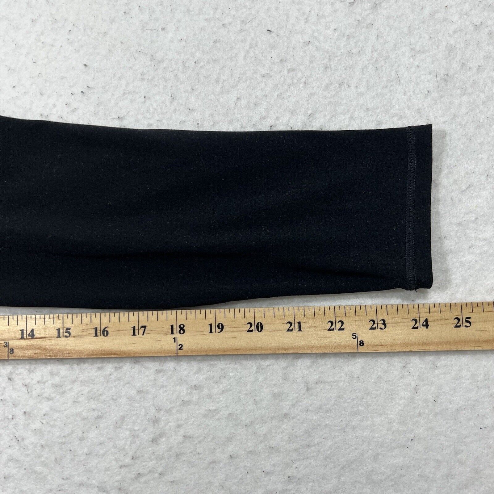 Other Fabletics Black Athletic Cropped Pull On Leggings Pants Size 32" / US 10 / IT 46 - 10 Thumbnail