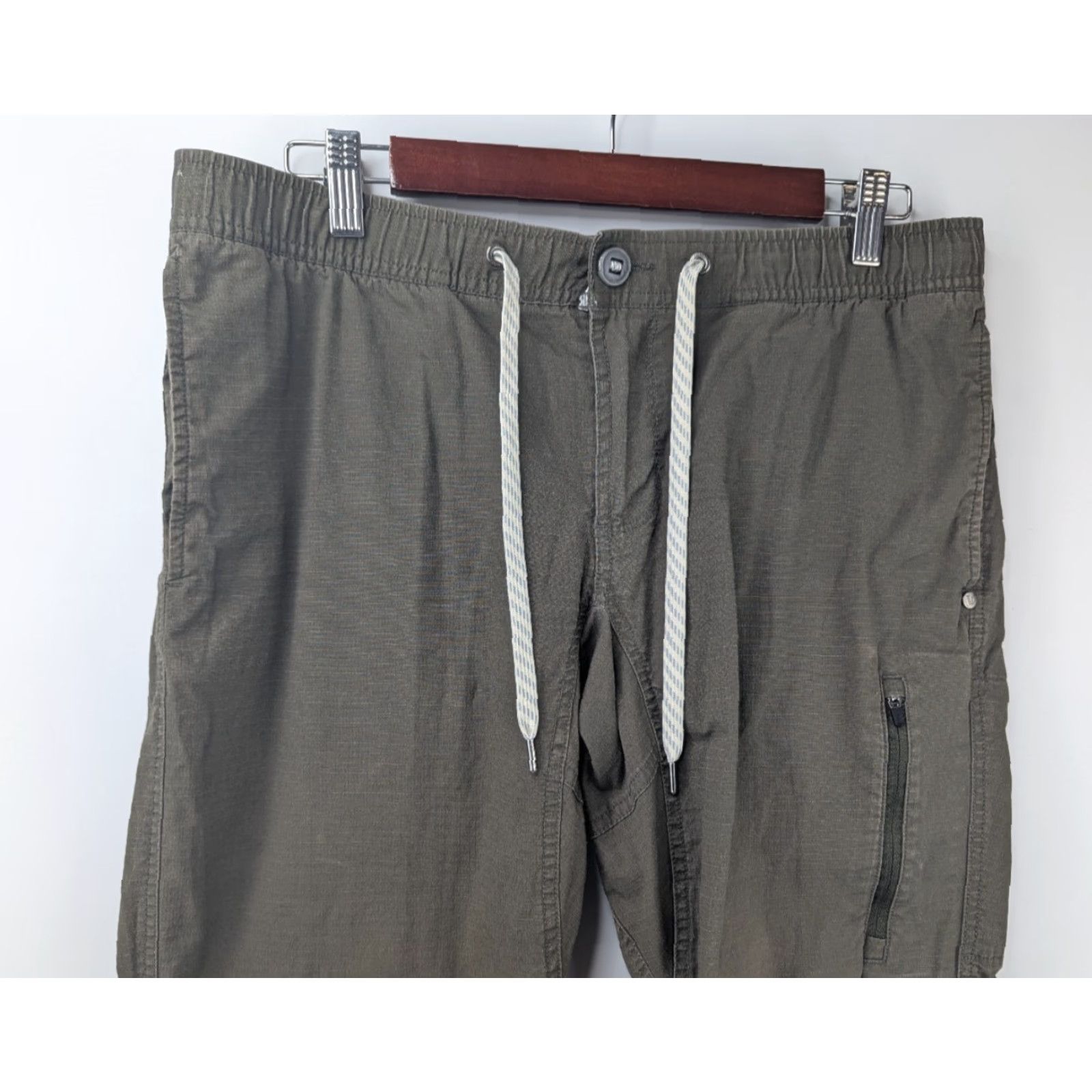 Vuori Vuori Jogger Pants Mens Large Green Ripstop Elastic Waist Travel Casual V412 Size US 33 - 4 Thumbnail