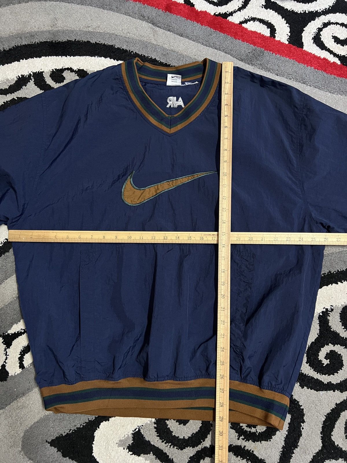 Nike Vintage 90s Nike Big Logo Swoosh Nylon Pullover Size US XL / EU 56 / 4 - 13 Thumbnail
