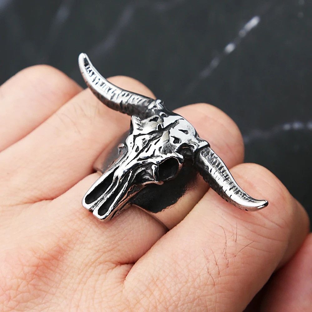 Other Retro Bull Skull Ring Size ONE SIZE - 1 Thumbnail