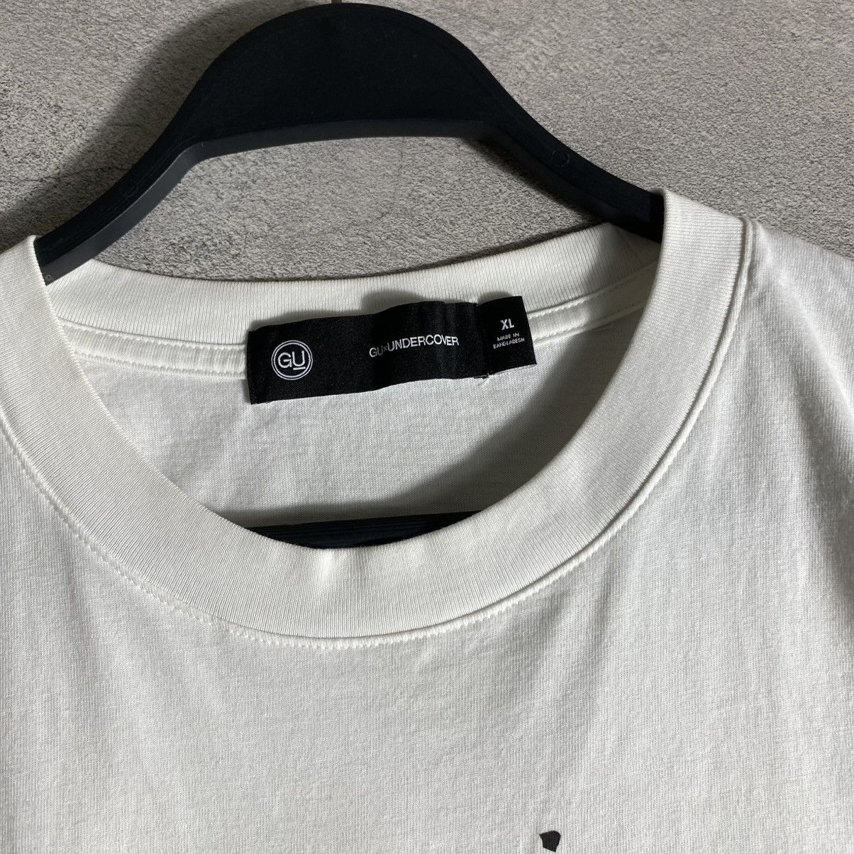 GU × Jun Takahashi × Undercover Kosmik Noise GU X Undercover Tee Size US XL / EU 56 / 4 - 3 Thumbnail