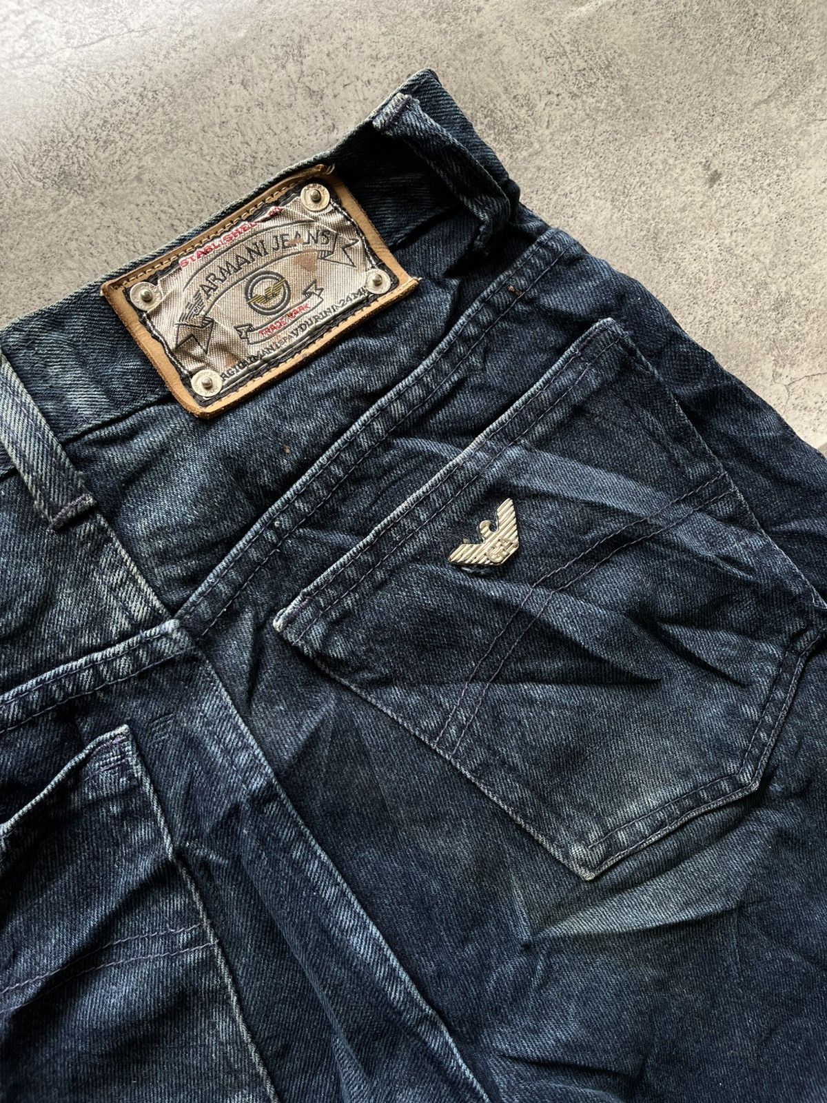Armani Vintage Armani Jeans – Dark Blue Tapered Cut Size US 29 - 3 Thumbnail