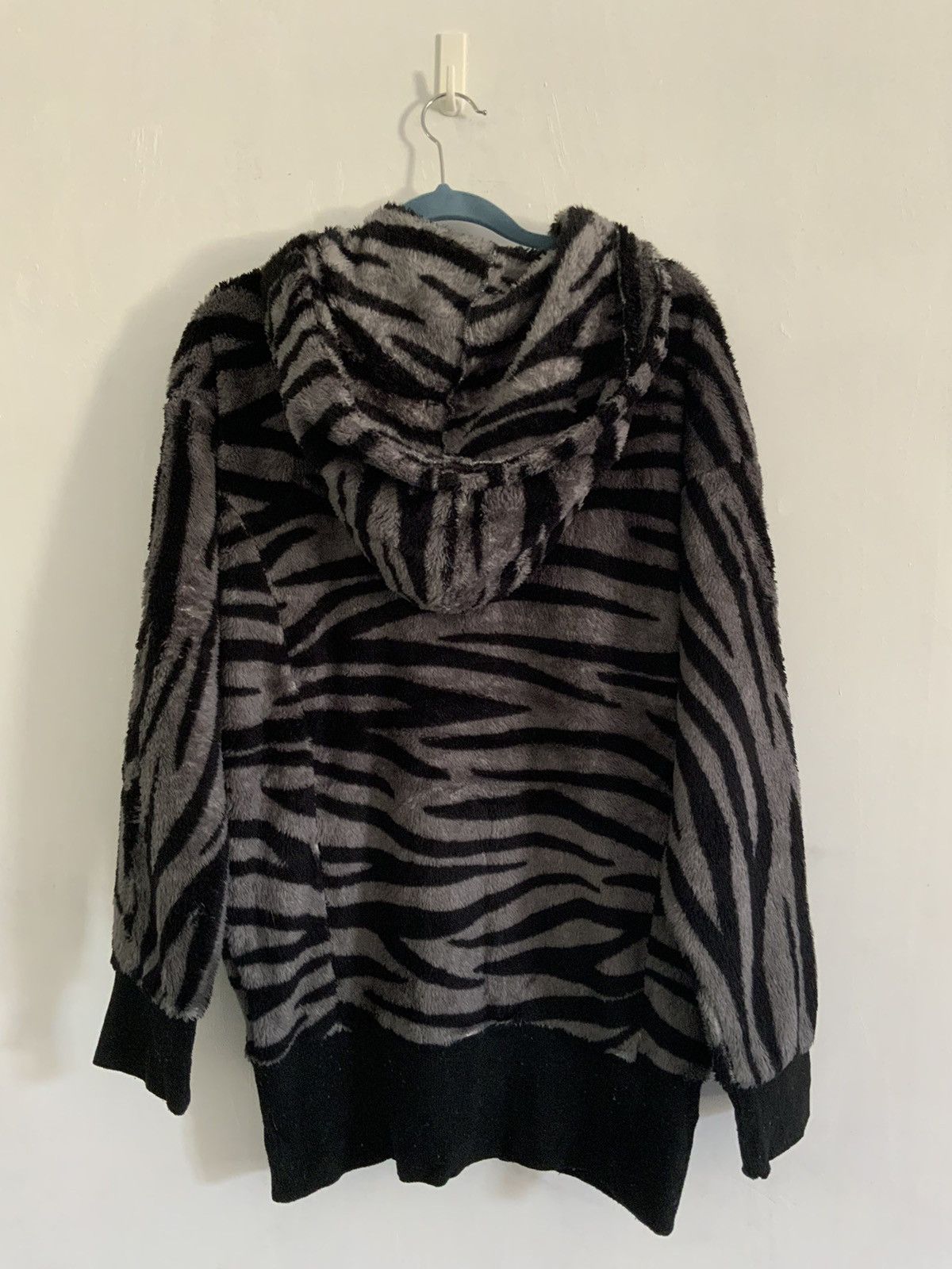Japanese Brand Ryu Ryu Mohair Fur Leopard Style Hoodie Size US L / EU 52-54 / 3 - 2 Thumbnail
