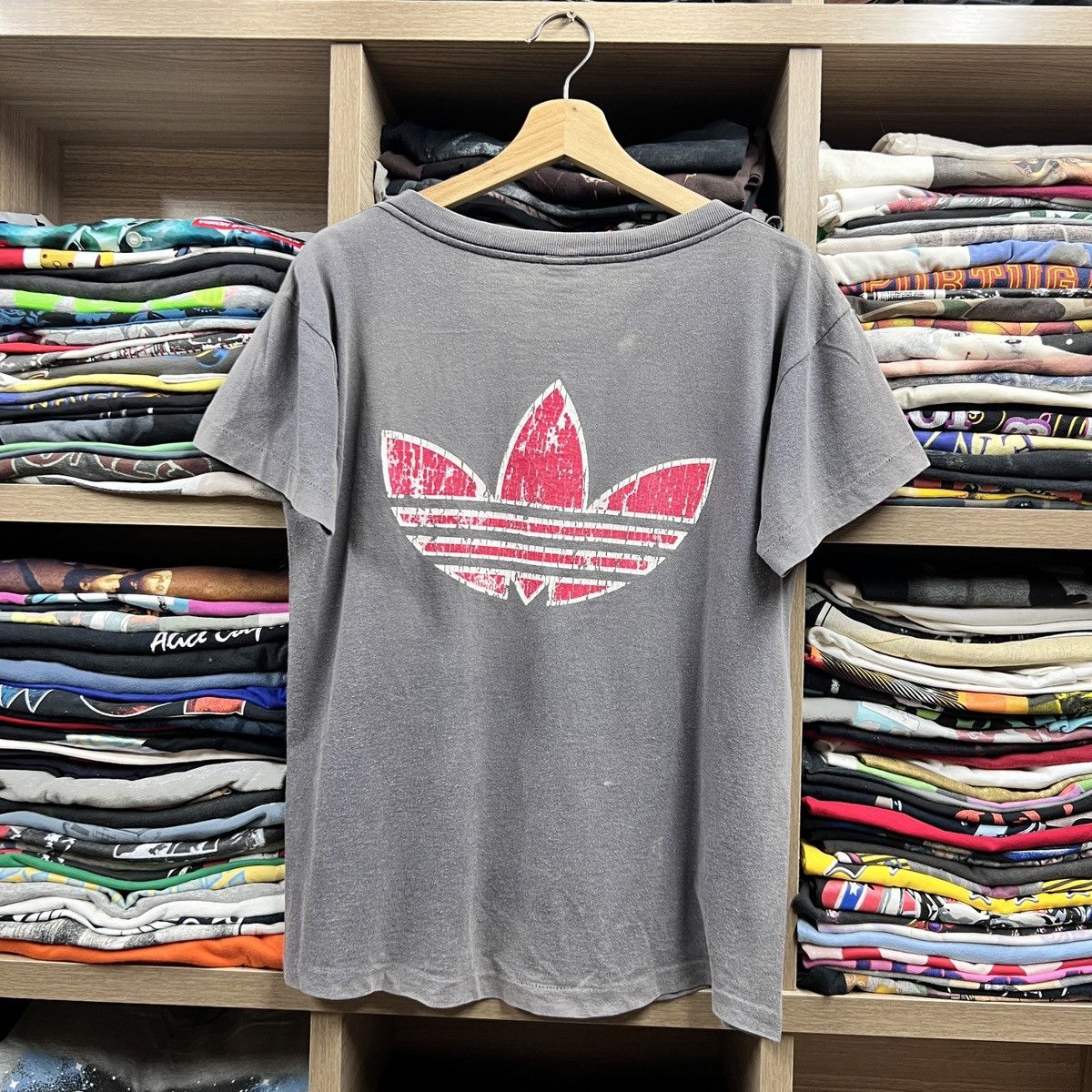Adidas VTG FADED ADIDAS BIG LOGO MADE IN USA Size US S / EU 44-46 / 1 - 2 Thumbnail