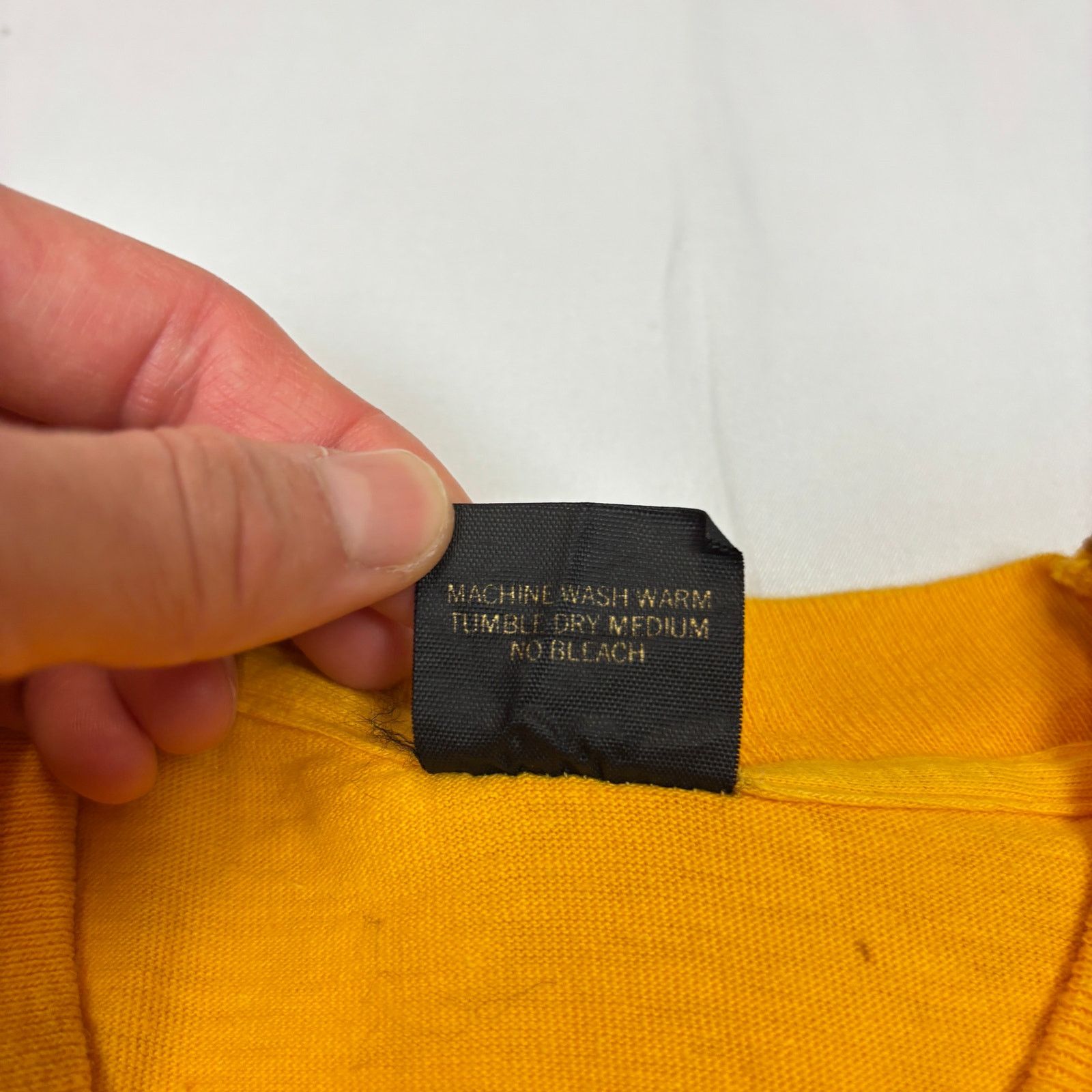 Vintage Vintage Nike 1979 UCLA Extension Run Tee Shirt Men's XL Size US XL / EU 56 / 4 - 8 Thumbnail