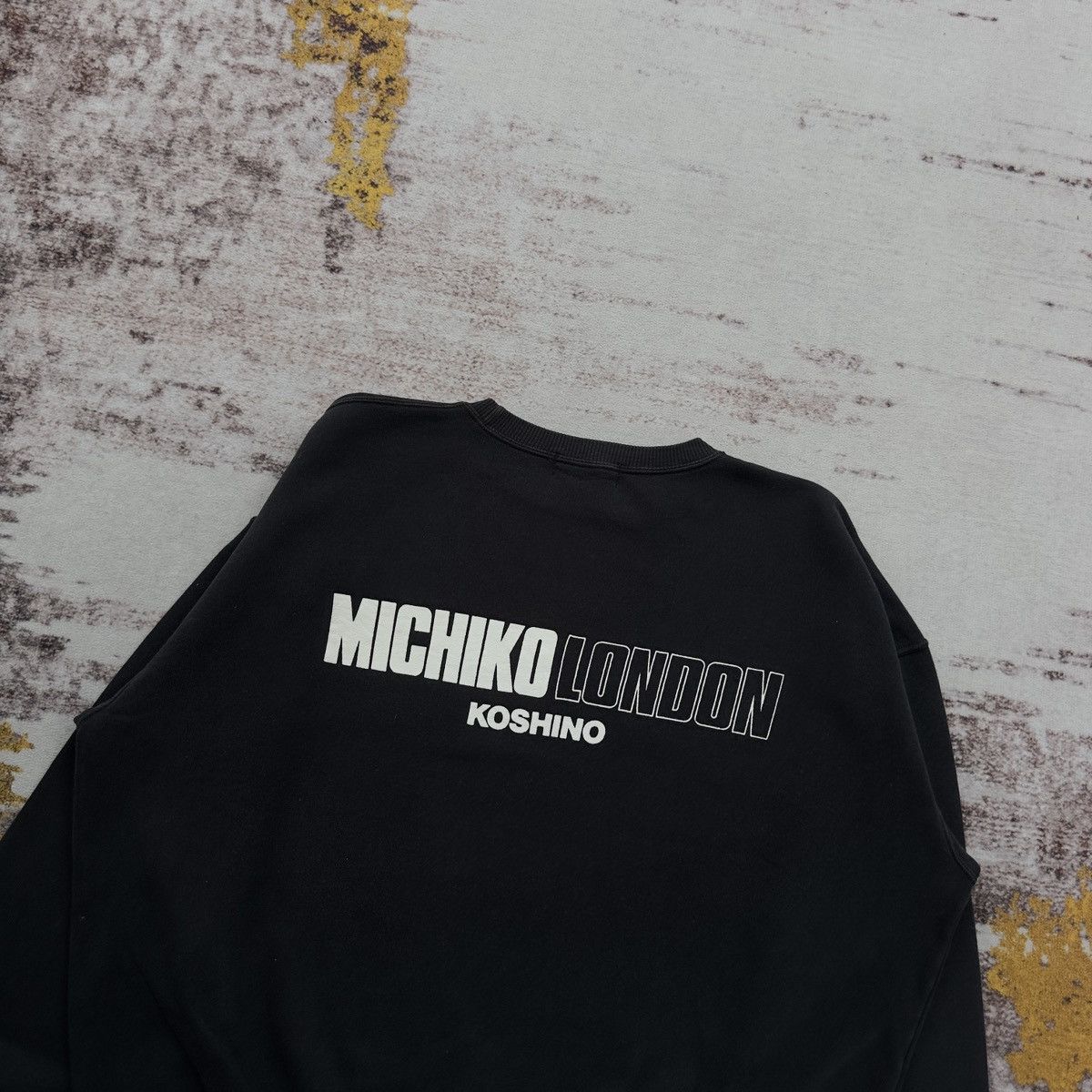 Michiko Koshino London MICHIKO LONDON KOSHINO BIG LOGO CREWNECK SWEATSHIRT VINTAGE Size US S / EU 44-46 / 1 - 3 Thumbnail