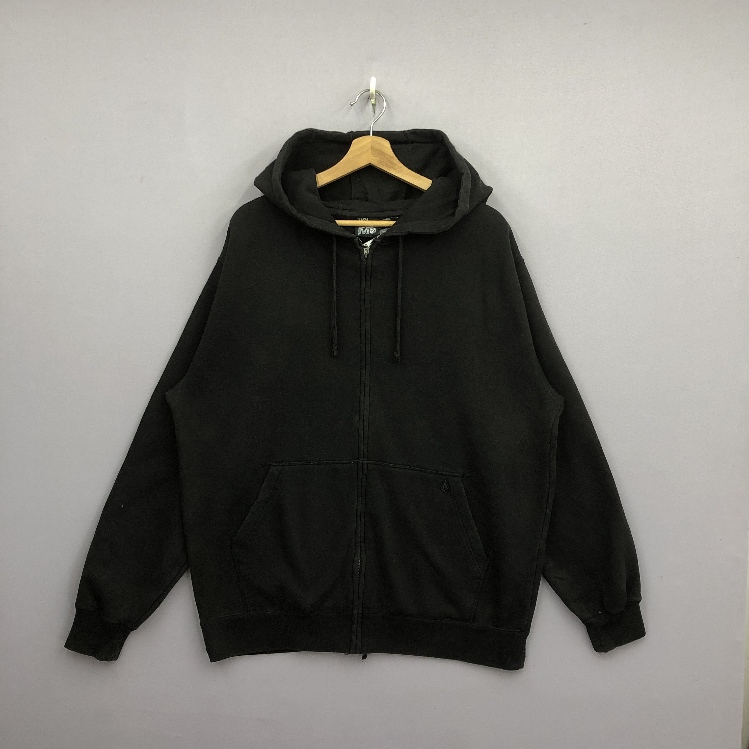Volcom Vintage Volcom Hoodie Sweatshirt Surfwear Hooded Sweater Size US XL / EU 56 / 4 - 4 Thumbnail