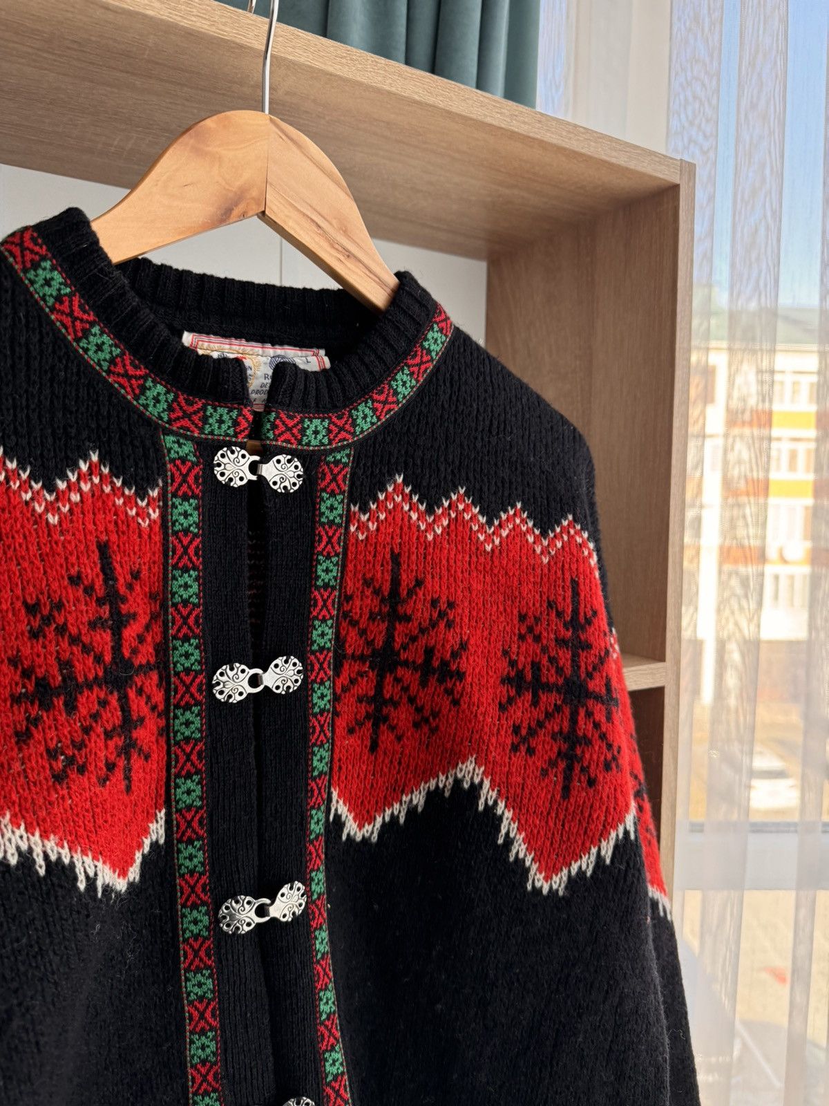Dale Of Norway × Vintage Vintage Nordman Land of Midnightsun 80’s Wool Clasps Sweater Size US L / EU 52-54 / 3 - 6 Thumbnail