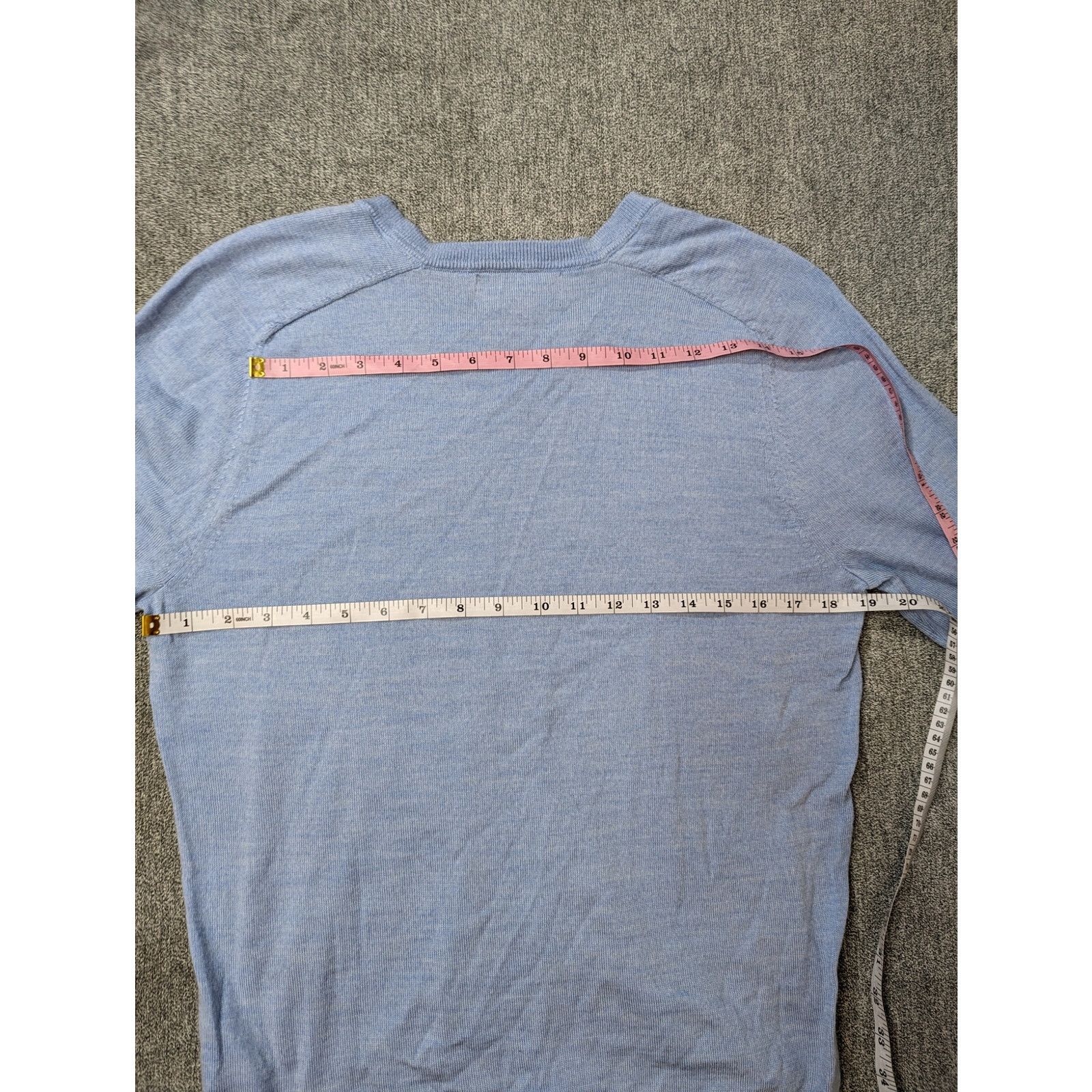Banana Republic Washable merino wool V neck sweater sz M light blue Size US M / EU 48-50 / 2 - 8 Thumbnail