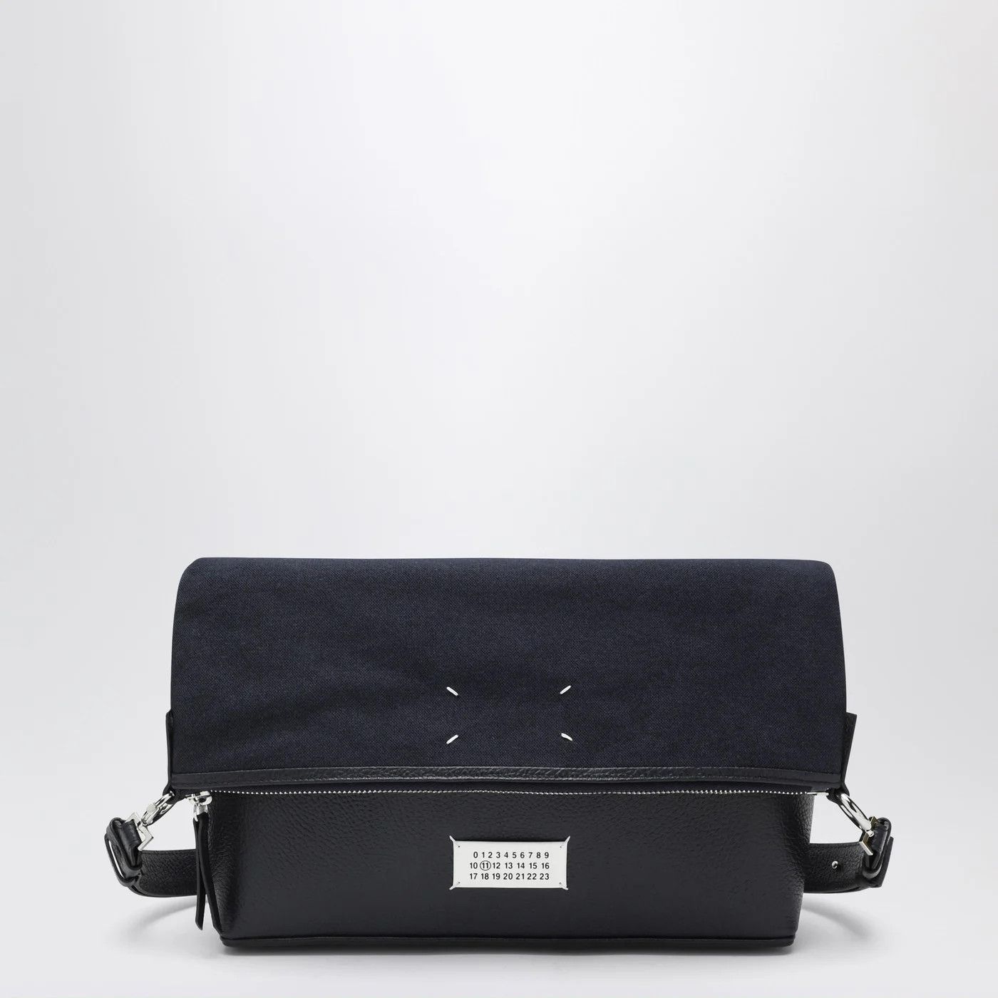 Maison Margiela o1d2blof0526 Size: OS / Medium 5AC Bag in Blue Size ONE SIZE - 7 Thumbnail