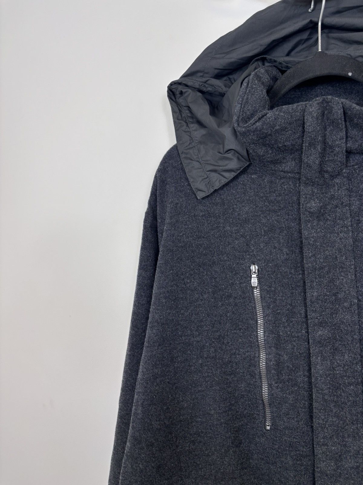 Victorinox Victorinox Swiss Men’s Multipocket Tech Wool Hooded Coat Size US XL / EU 56 / 4 - 4 Thumbnail