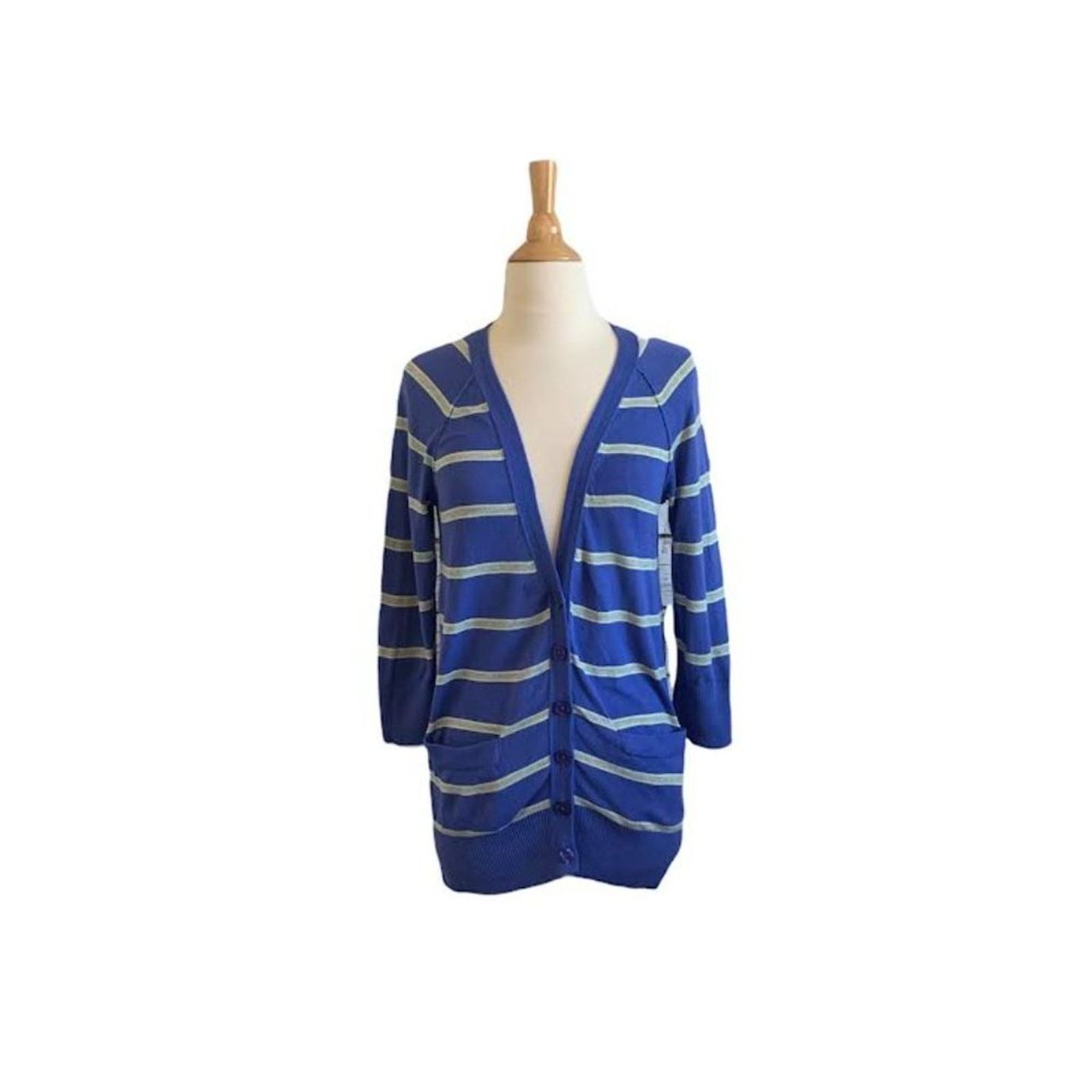 Target Basics Mossimo Supply Co Cardigan Medium Size M / US 6-8 / IT 42-44 - 2 Thumbnail