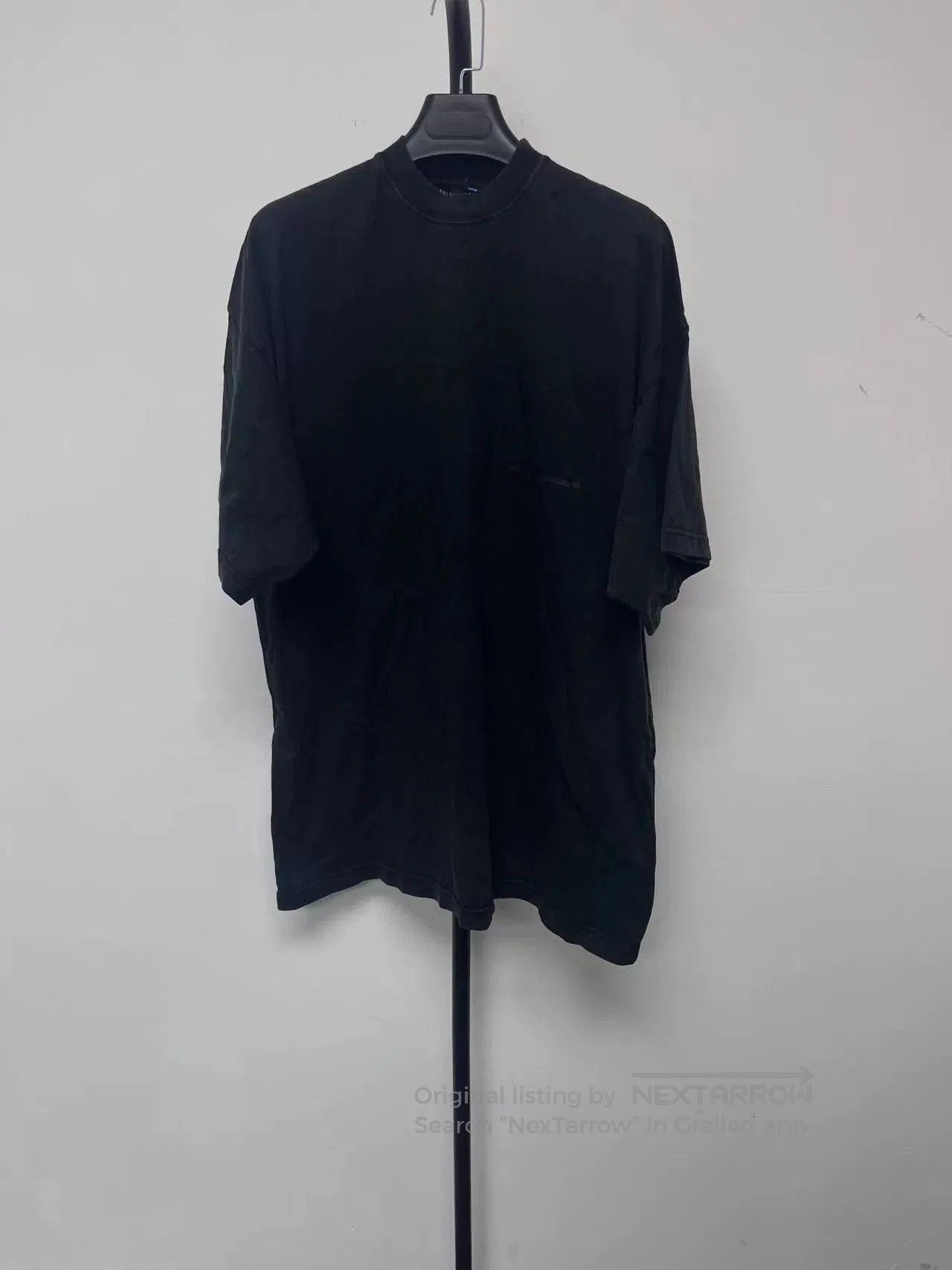 Balenciaga Balenciaga Black Short Sleeve T. Size XS / US 0-2 / IT 36-38 - 2 Thumbnail