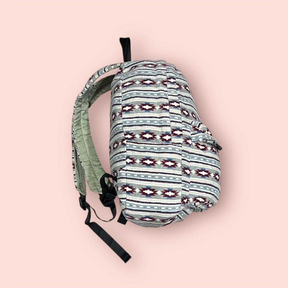 Uniqlo VINTAGE UNIQLO MICRO FLEECE NORDIC NATIVE BACKPACK Size ONE SIZE - 16 Thumbnail