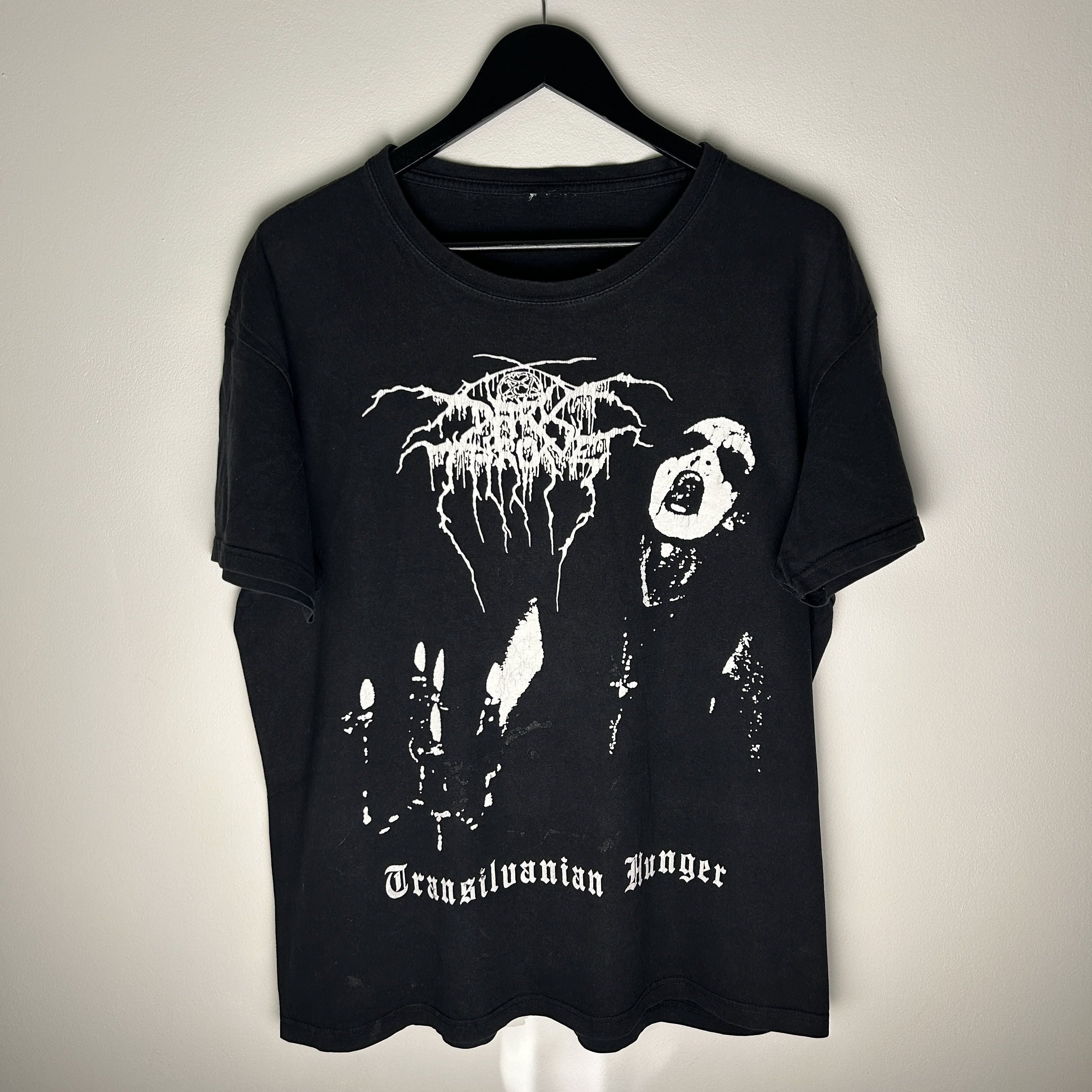Band Tees Vintage Darkthrone Transilvanian Hunger Band T-shirt Size US XL / EU 56 / 4 - 1 Thumbnail