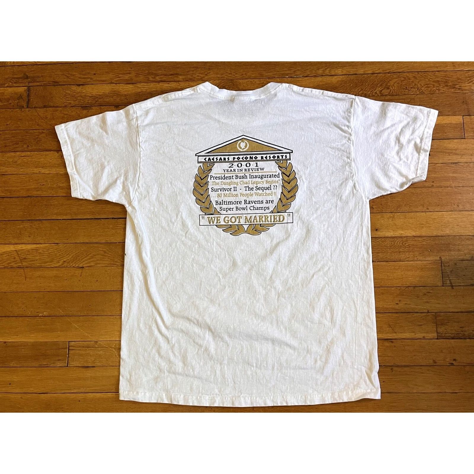Fruit Of The Loom VINTAGE Nike Shirt Men XL White Caesar’s Pocono Resorts 2001 WE GOT MARRIED Logo Graphic Print 45” chest 29-1/2" shoulder to hem Size US XL / EU 56 / 4 - 2 Thumbnail