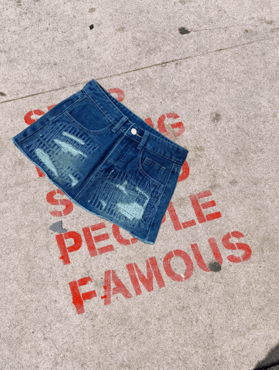 Japanese Brand × Vintage Y2K Vintage Topshop Distressed Denim Mini Skirt Size 34" / US 12 / IT 48 - 1 Thumbnail