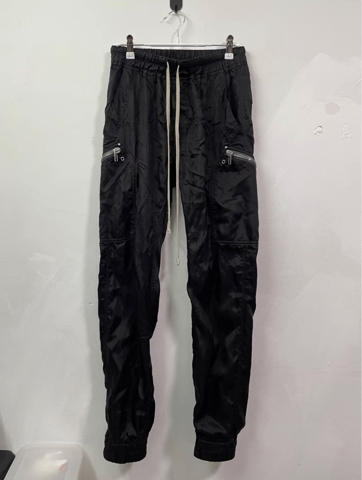 Rick Owens Rick Owens 22SS Fogachine Cupro Pocket Jogger Pants Size US 34 / EU 50 - 1 Thumbnail