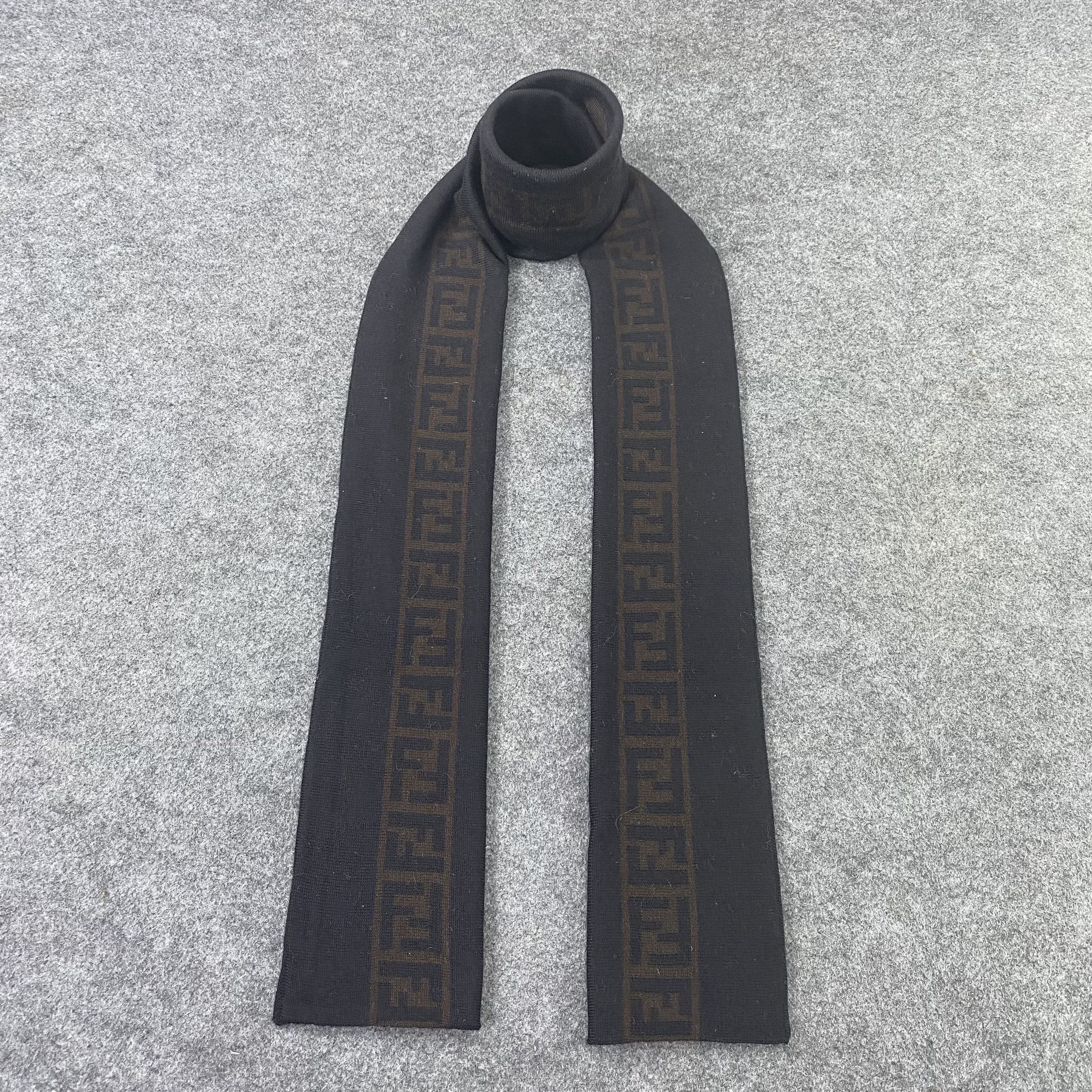 Fendi Fendi Scarf / Muffler / Neckwear -T1084 Size ONE SIZE - 2 Thumbnail