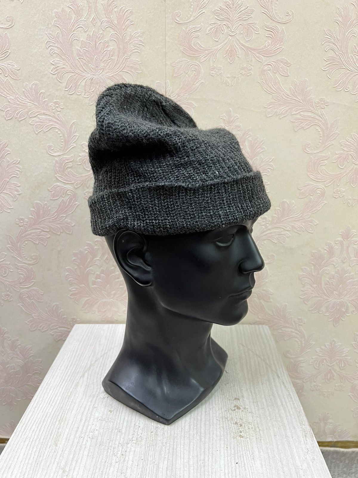 H&M H&M Plain Beanie Hats Size ONE SIZE - 4 Thumbnail