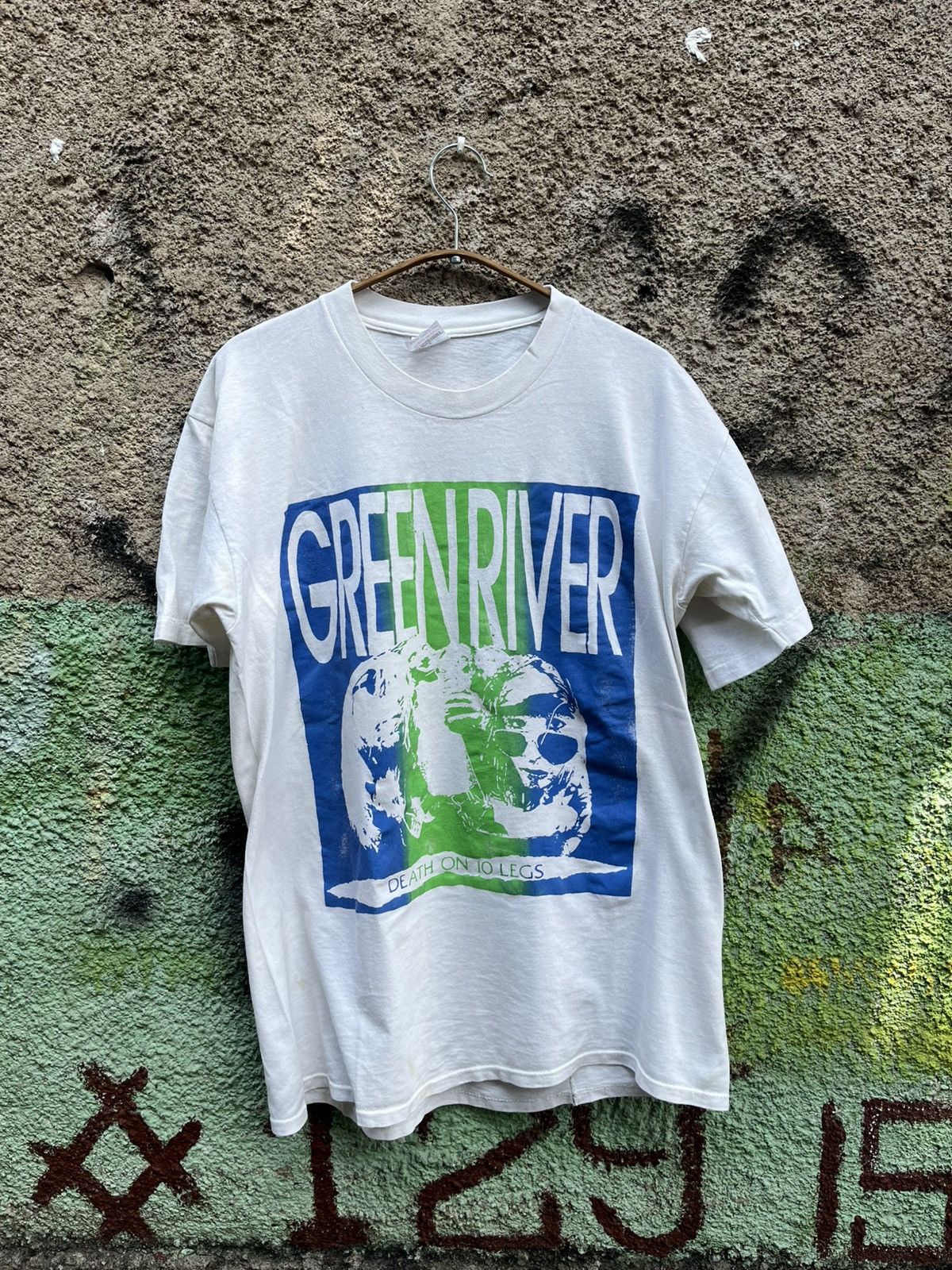 Band Tees Green River 'Death On 10 Legs' Tee Size US L / EU 52-54 / 3 - 1 Thumbnail