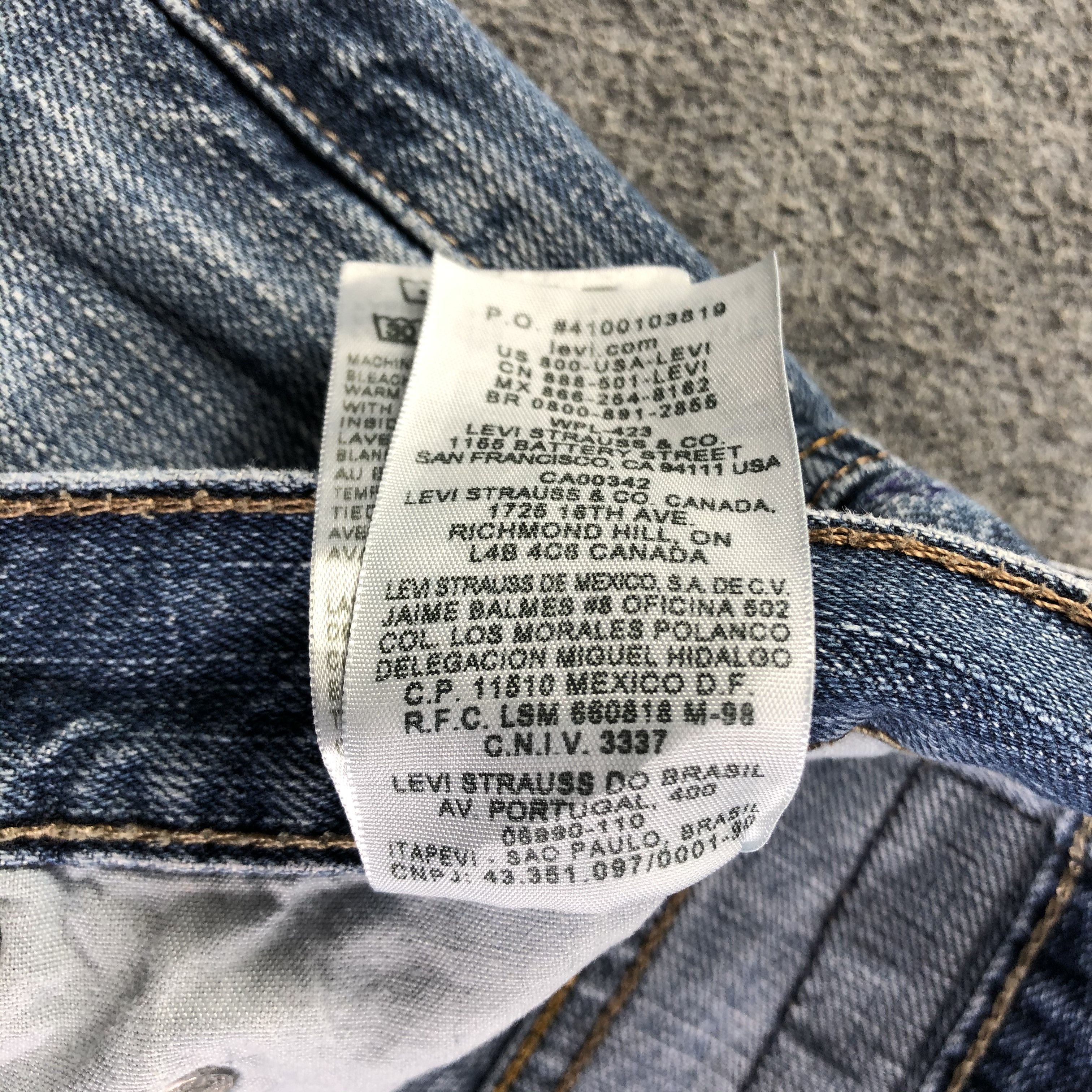 Levi's Vintage Blue Wash Levis 569 Jeans-J3450 Size US 39 - 11 Thumbnail