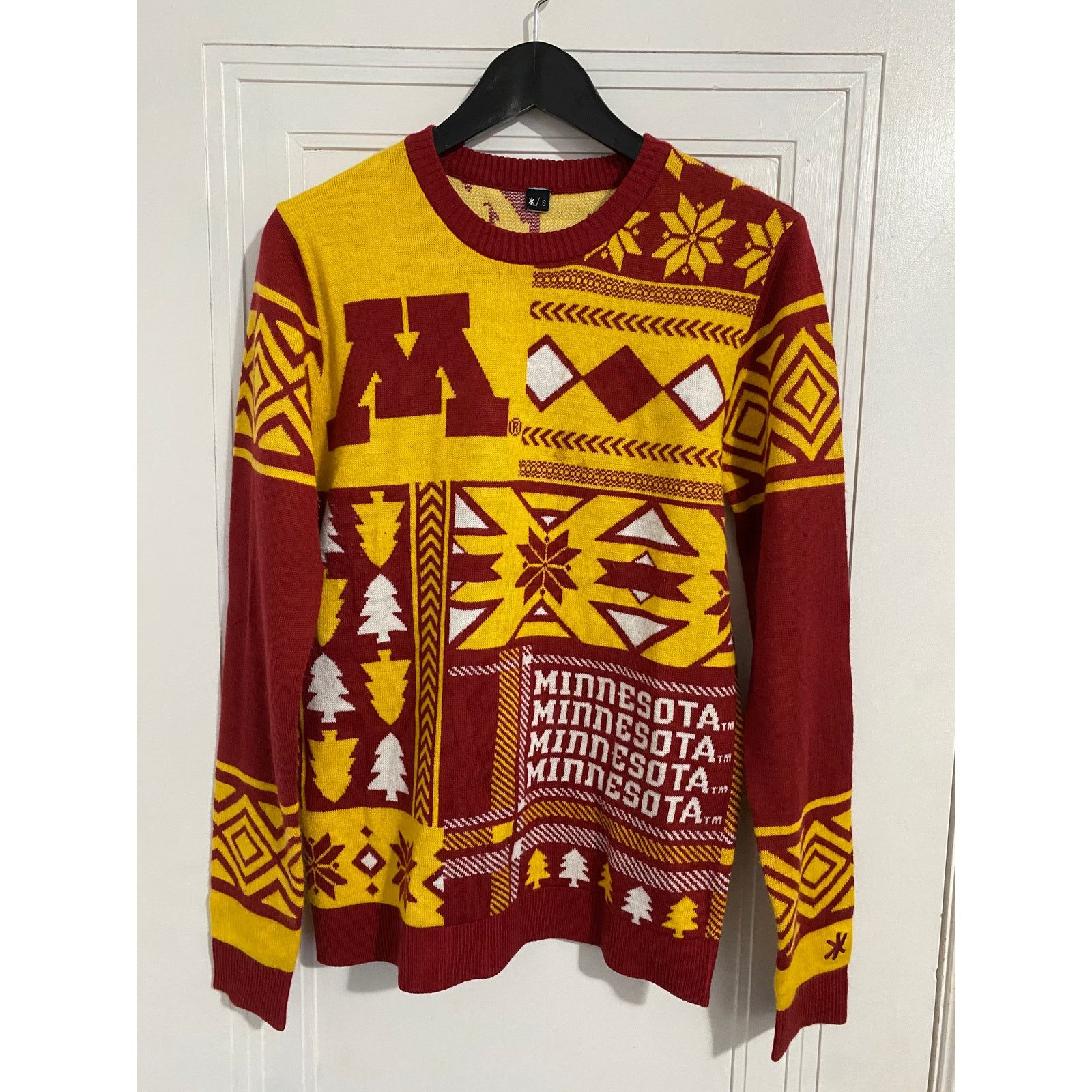 NCAA Minnesota Gophers Christmas Sweater Size Small Size S / US 4 / IT 40 - 1 Thumbnail