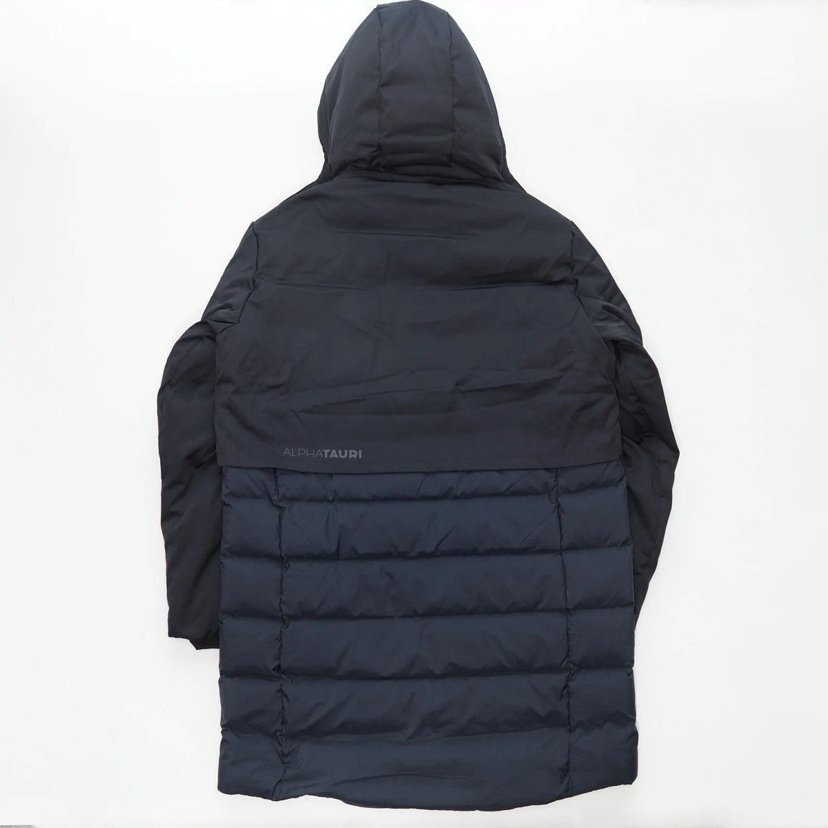 Designer ALPHA TAURI WINTER COAT Size US XL / EU 56 / 4 - 6 Thumbnail