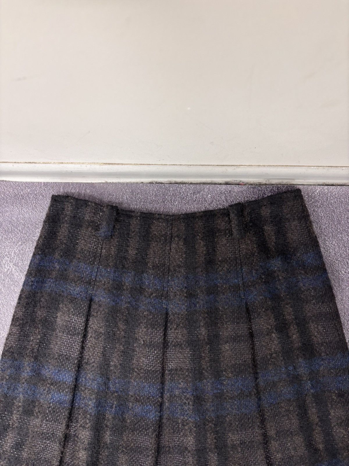 Weekend Max Mara Max Mara Weekend Women’s Plaid Wool Flared A-Line Skirt Size 34" / US 12 / IT 48 - 12 Thumbnail
