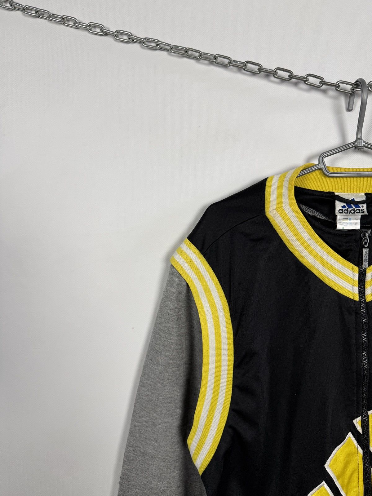 Adidas Adidas Vintage Detachable Sleeve Track Jacket Vest Size L Size US L / EU 52-54 / 3 - 3 Thumbnail