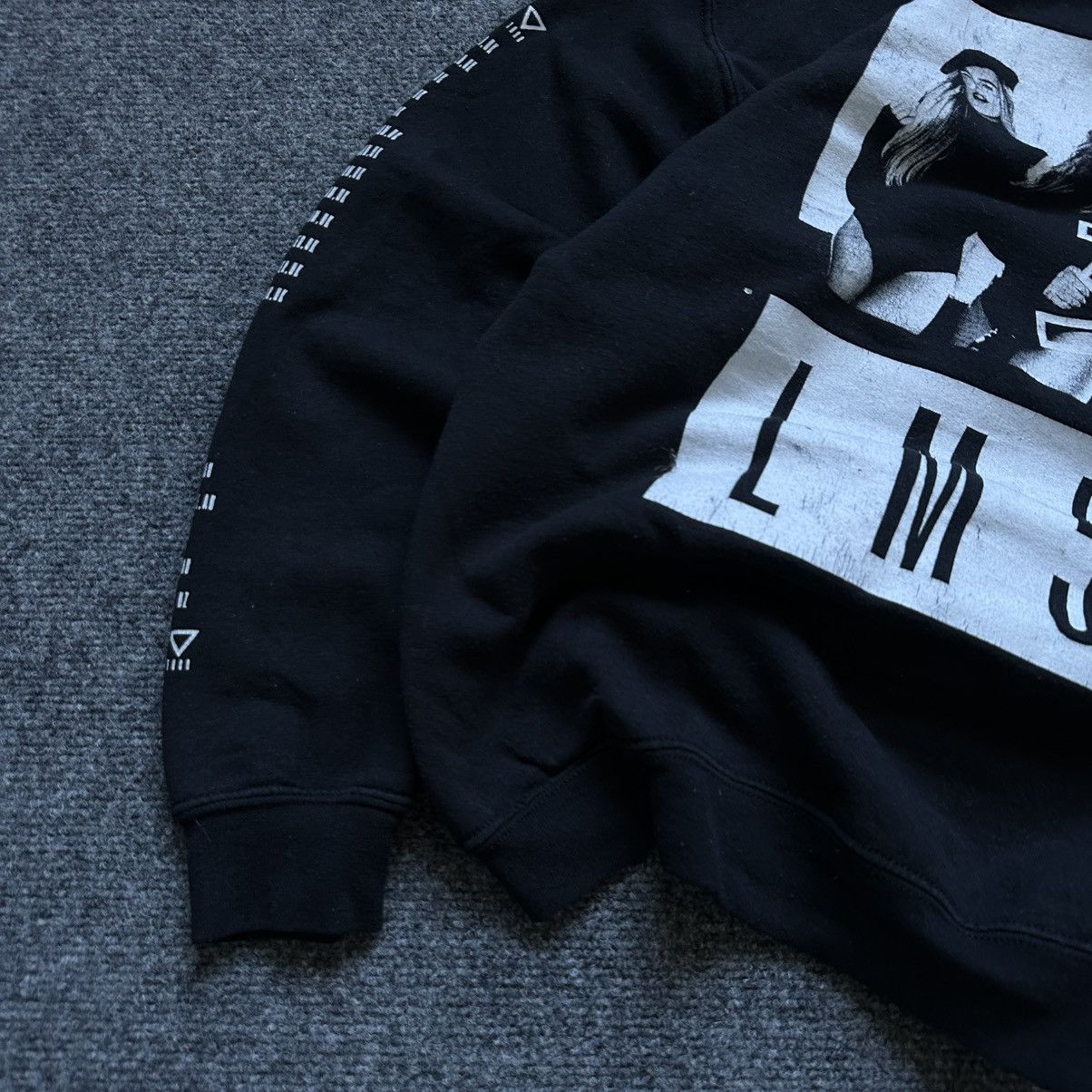 Japanese Brand VTG Adult Unisex Hoodie Little Mix LM5 Tour Hoodie Big Logo Size US M / EU 48-50 / 2 - 5 Thumbnail