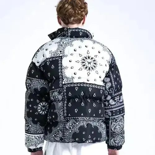 Other Ying Yang Paisley Bandana Puffer Jacket Size US M / EU 48-50 / 2 - 4 Thumbnail