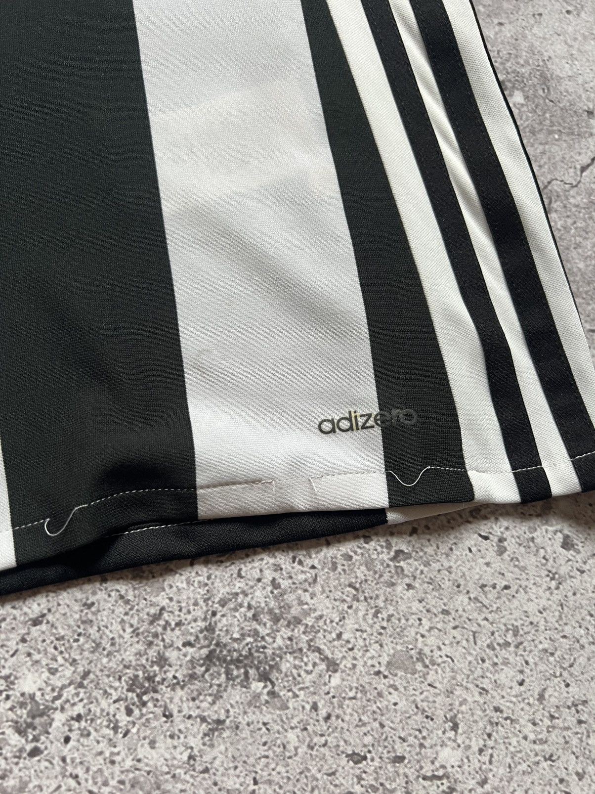 Adidas Adidas Juventus 2017/18 Home Football Shirt Jersey Adizero Size US S / EU 44-46 / 1 - 9 Thumbnail