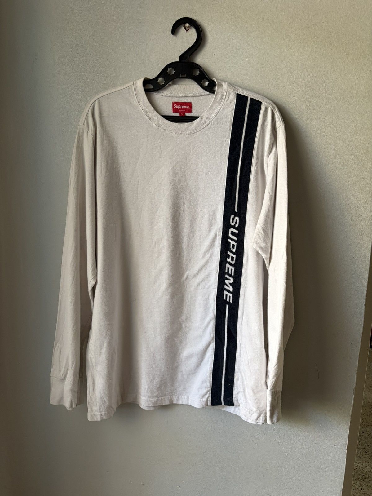 Supreme Supreme Old English Long-Sleeve Top (white) | Grailed